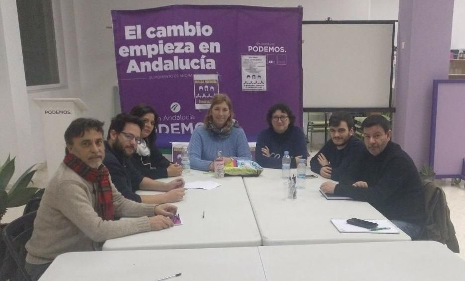 Un momento de la reunión entre ambas formaciones.