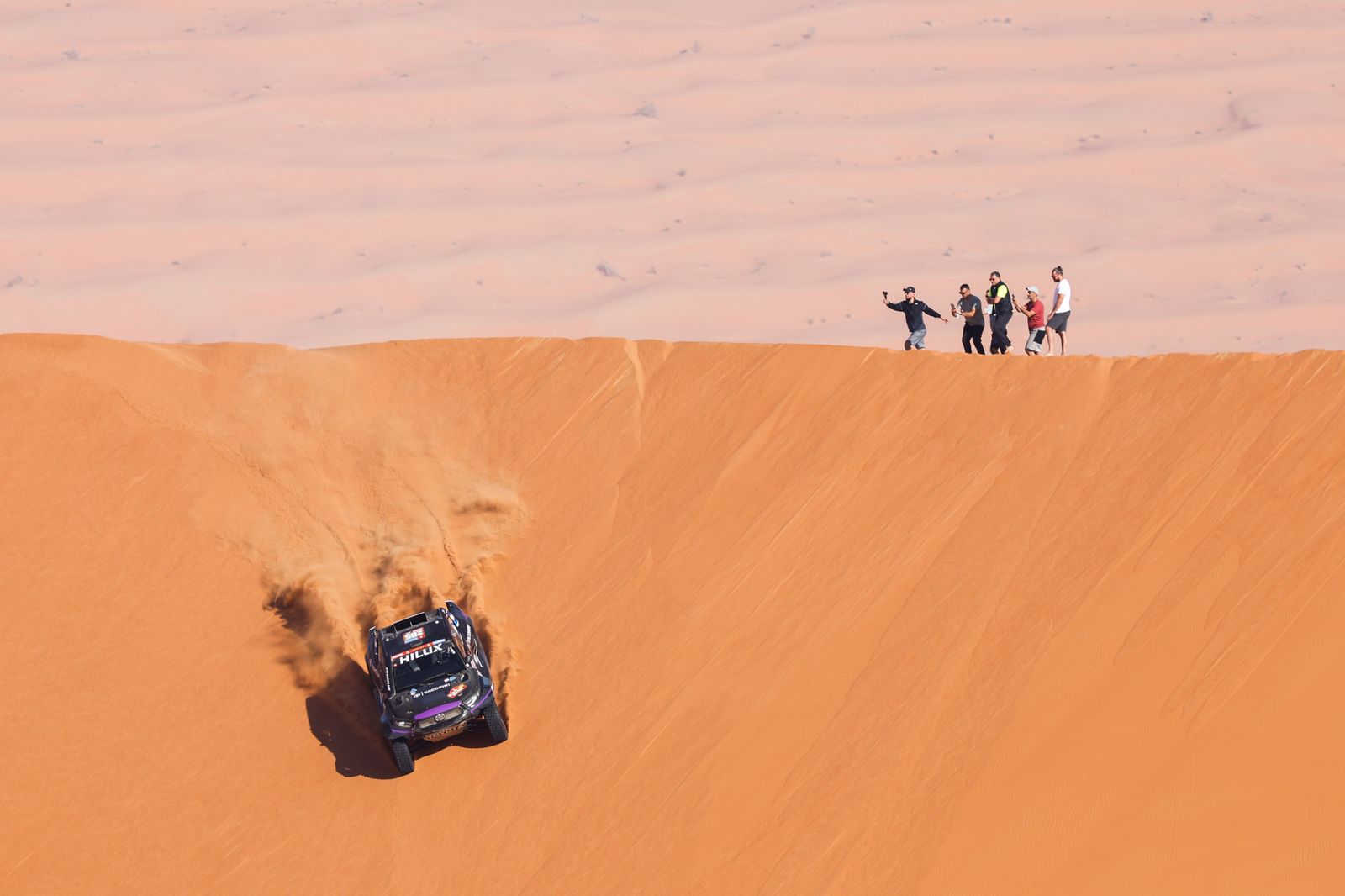 Las mejores fotos del Dakar por las dunas