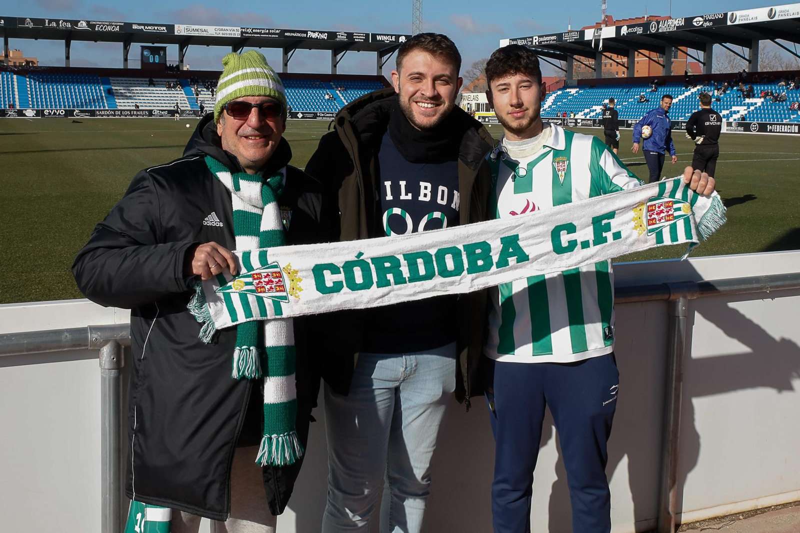 Las fotos de la afición del Córdoba CF en la visita a Unionistas