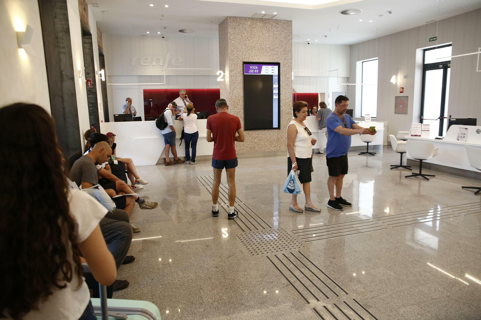 Las imágenes del primer día del AVE