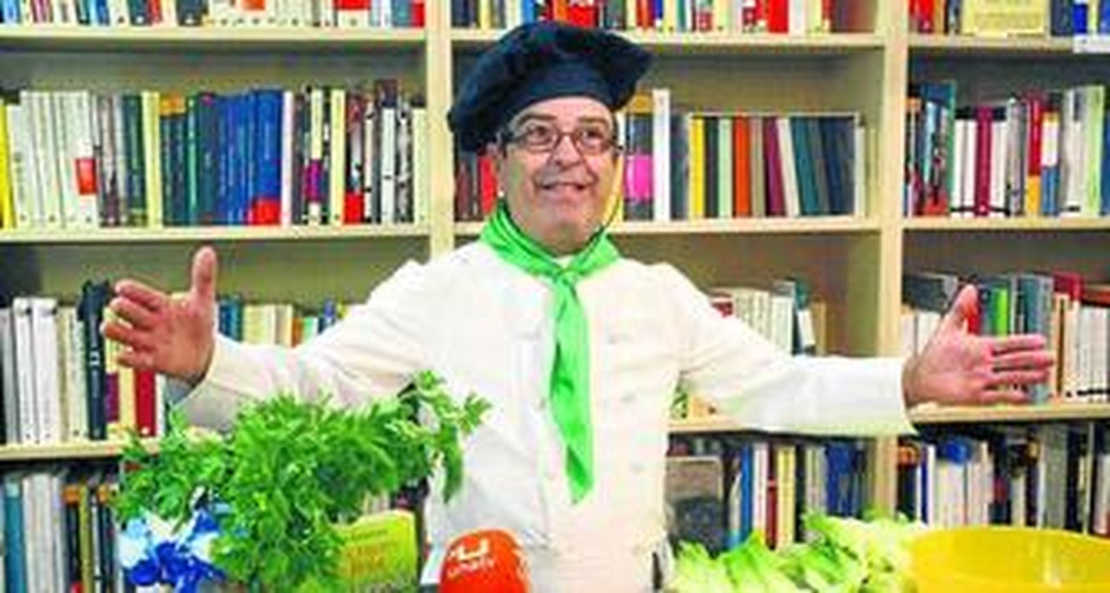 El cocinero de Rota, ayer en la librería-café La Clandestina.