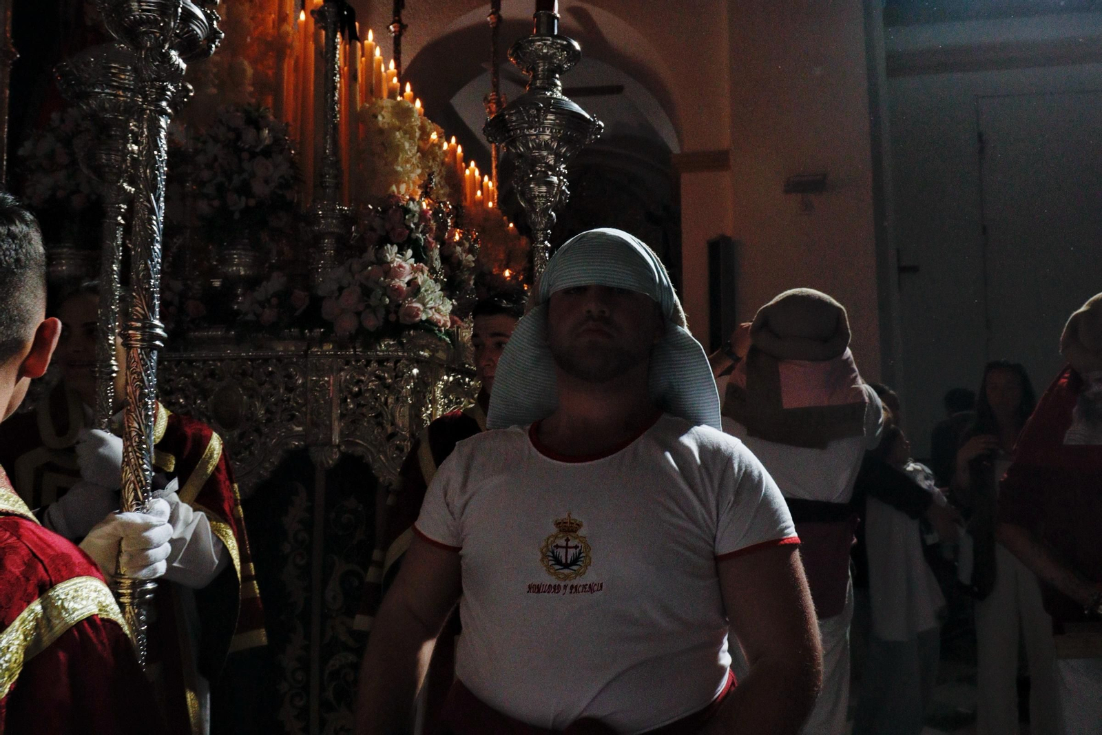 Imágenes de la salida de Humildad y Paciencia en la Semana Santa de Chiclana 2025