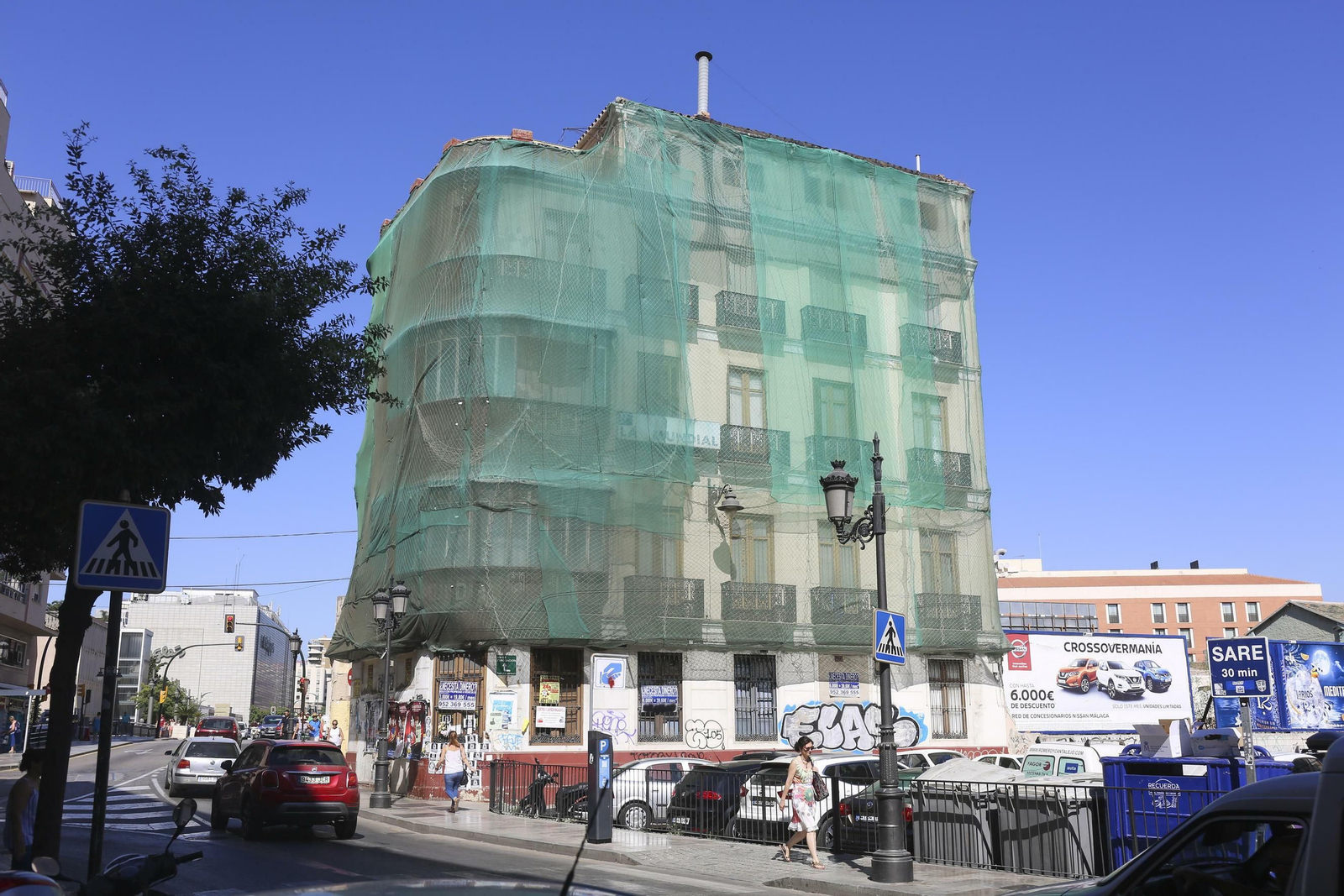 El edificio de La Mundial. El edificio de La Mundial.