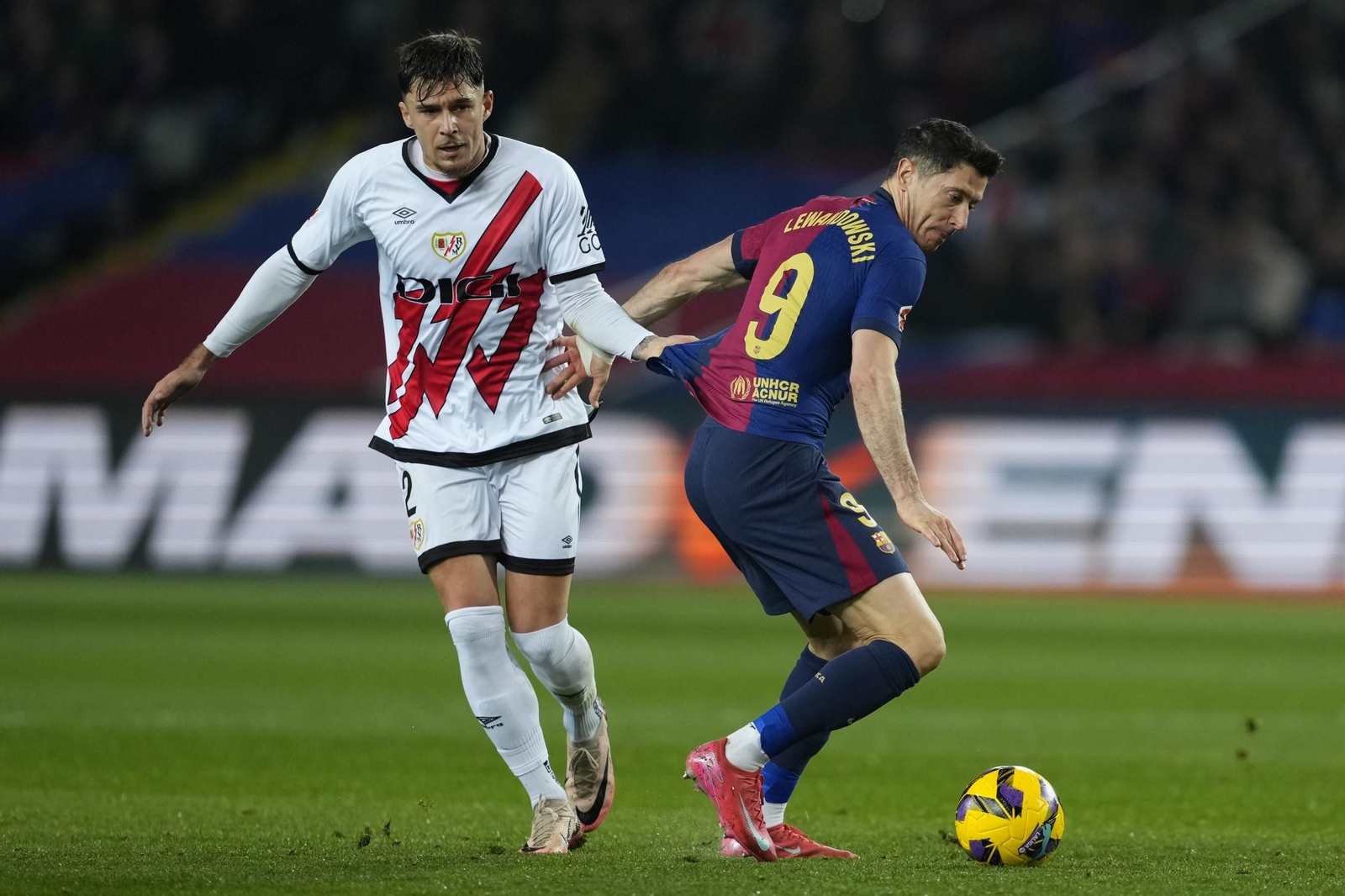 Las fotos del polémico Barcelona - Rayo Vallecano