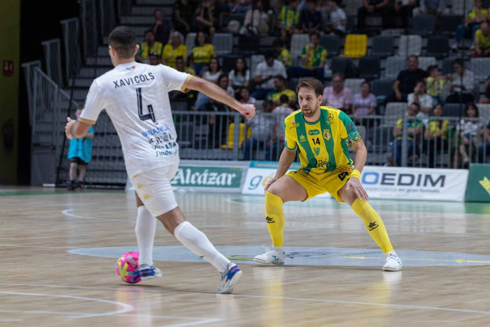 Las mejores imágenes de la amplia victoria del Jaén Paraíso Interior FS sobre O Parrulo Ferrol