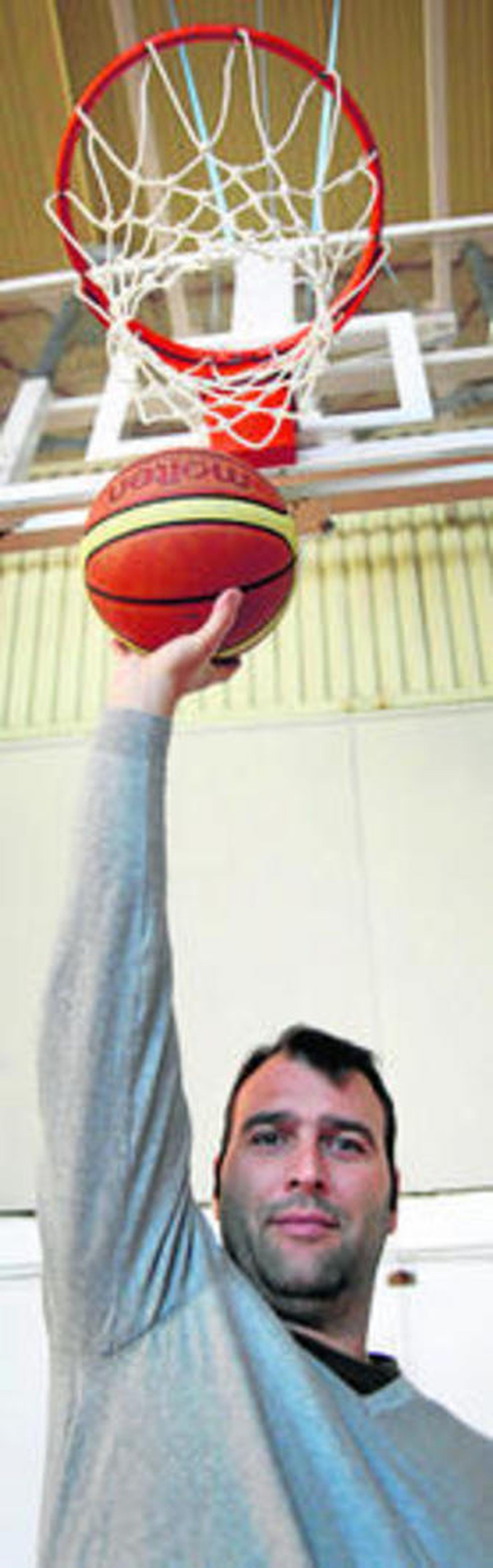 Benjamín Jiménez, días atrás en el pabellón de Puerto Real.