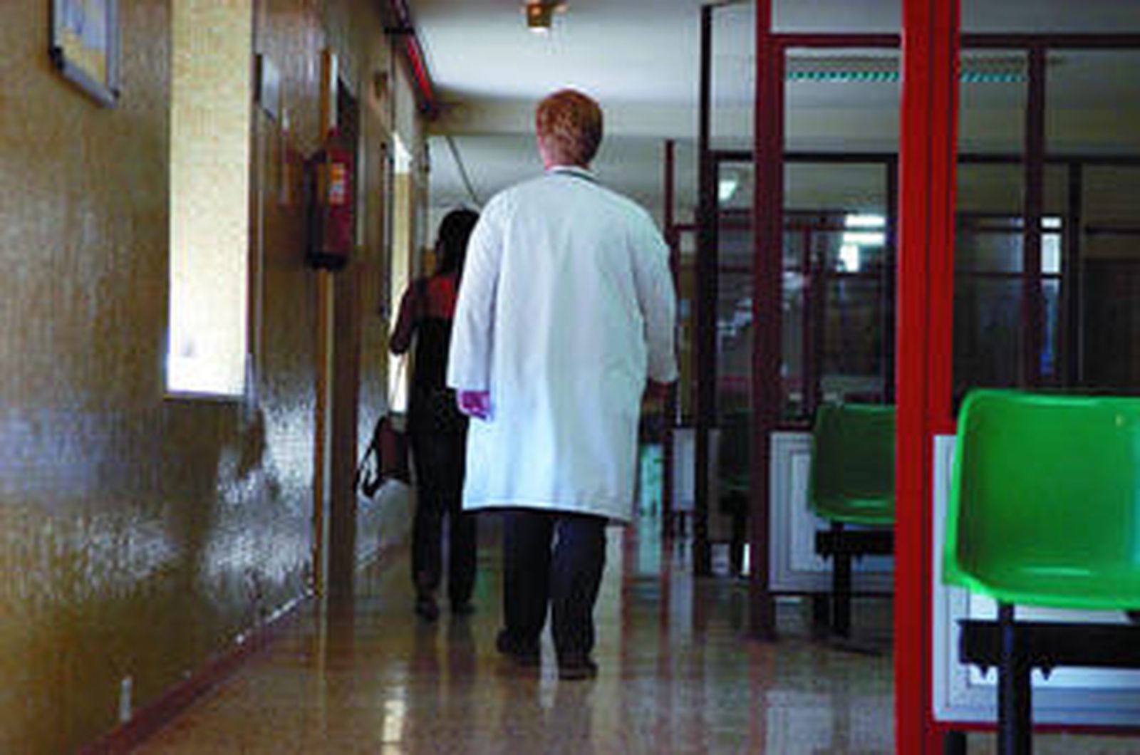 Medicina de Familia es la especialidad con más profesionales inscritos en el paro en la provincia.