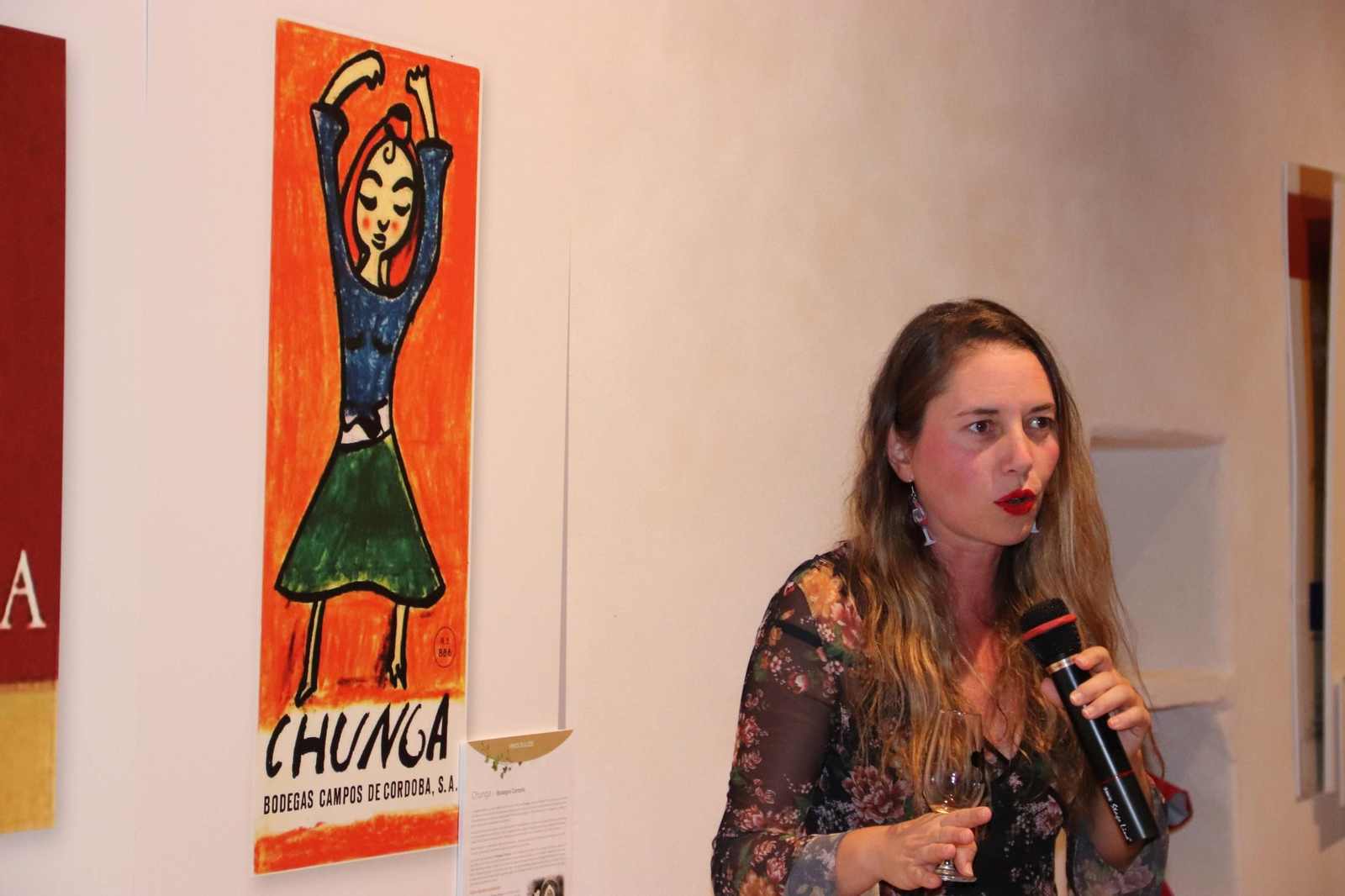 Las imágenes de la exposición de los vinos 'Con nombre de mujer' de Montilla Las imágenes de la exposición de los vinos 'Con nombre de mujer' de Montilla