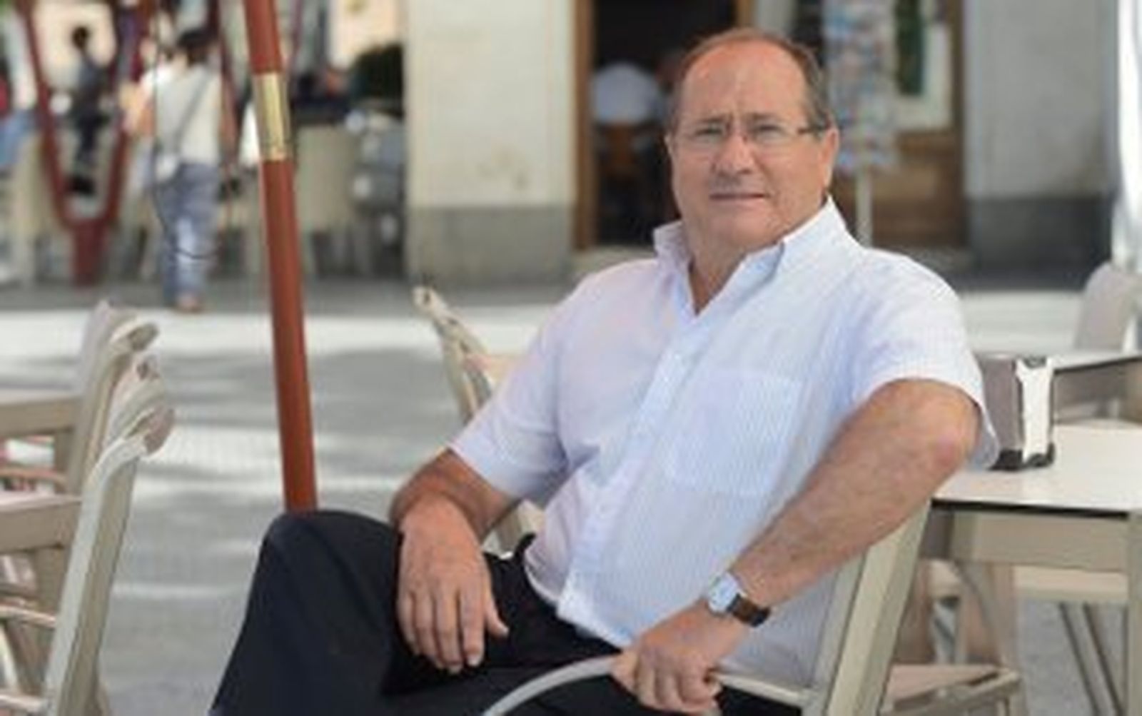 "A veces me he sentido como un rey mago por las ayudas"