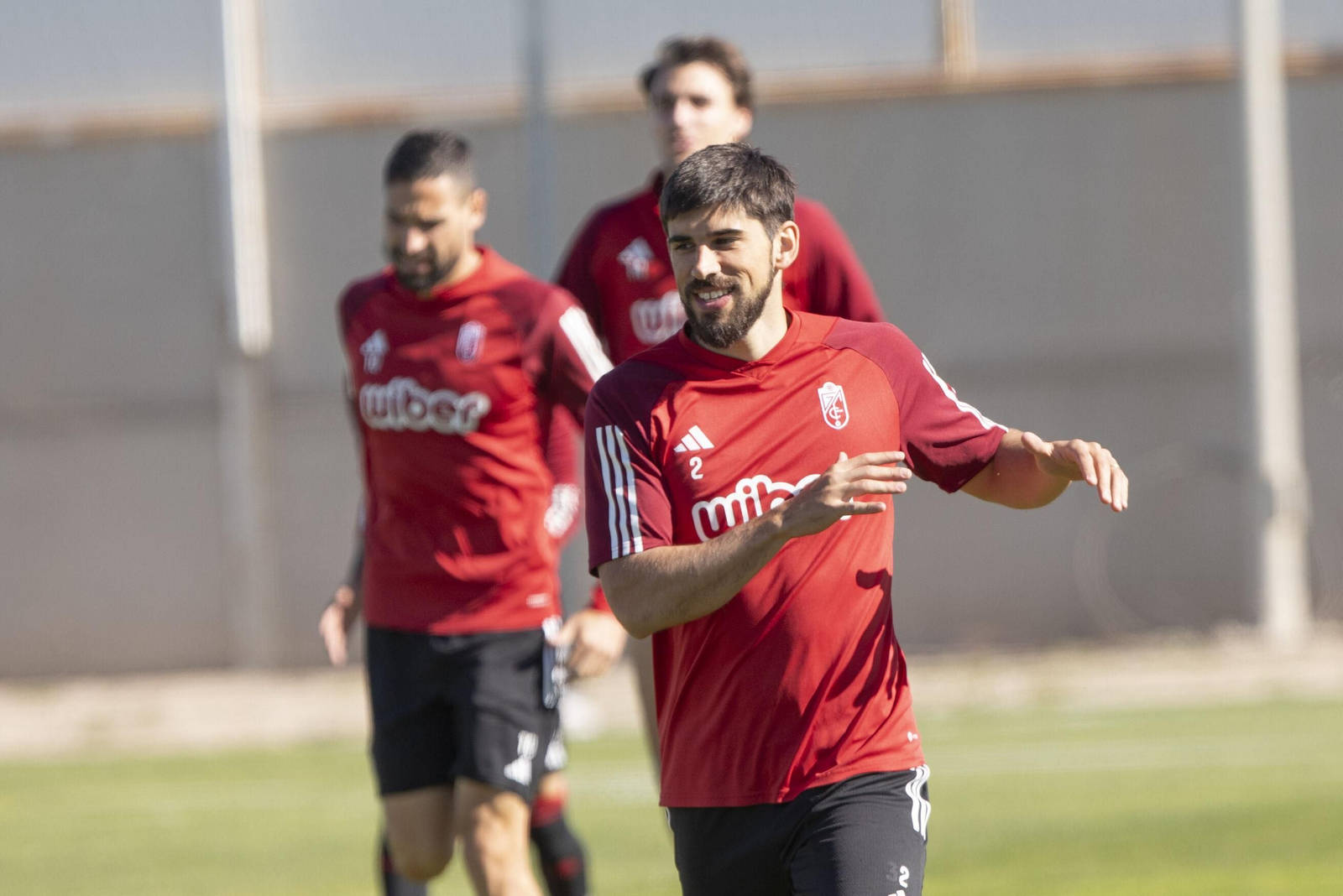 Imagen de un entrenamiento del Granada CF en esta temporada