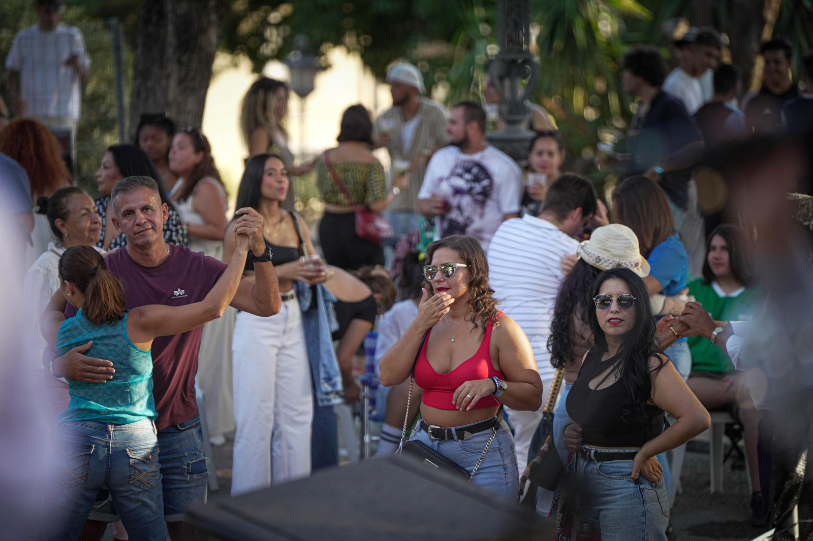 Imágenes de la fiesta Alma Hispana y la Noche Azul y Blanca en Jerez
