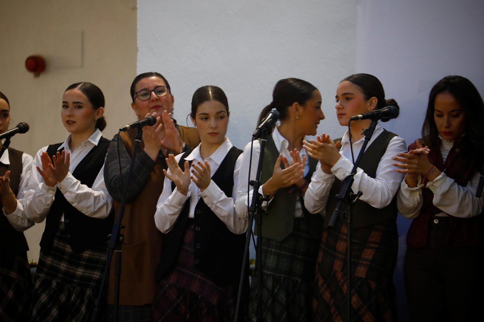 Las mejores fotos de la Zambomba de Navidad de la AECC en Córdoba