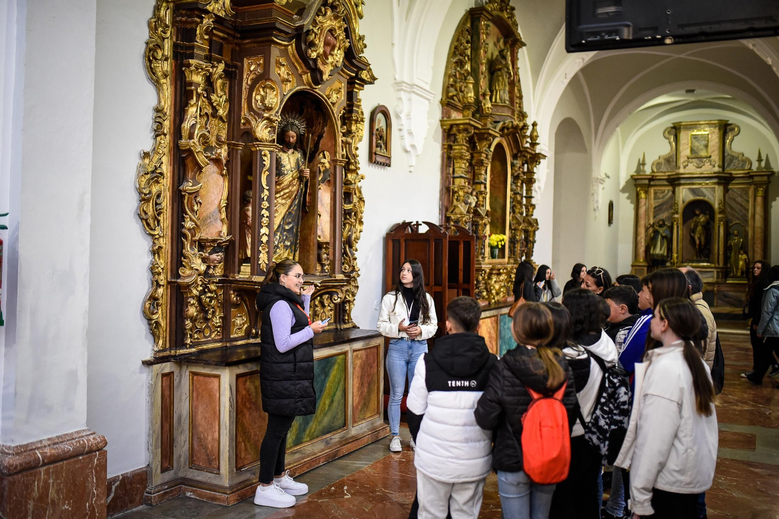 Imágenes de la presentación de la IX Jornada de Puertas Abiertas del Patrimonio Religioso Onubense