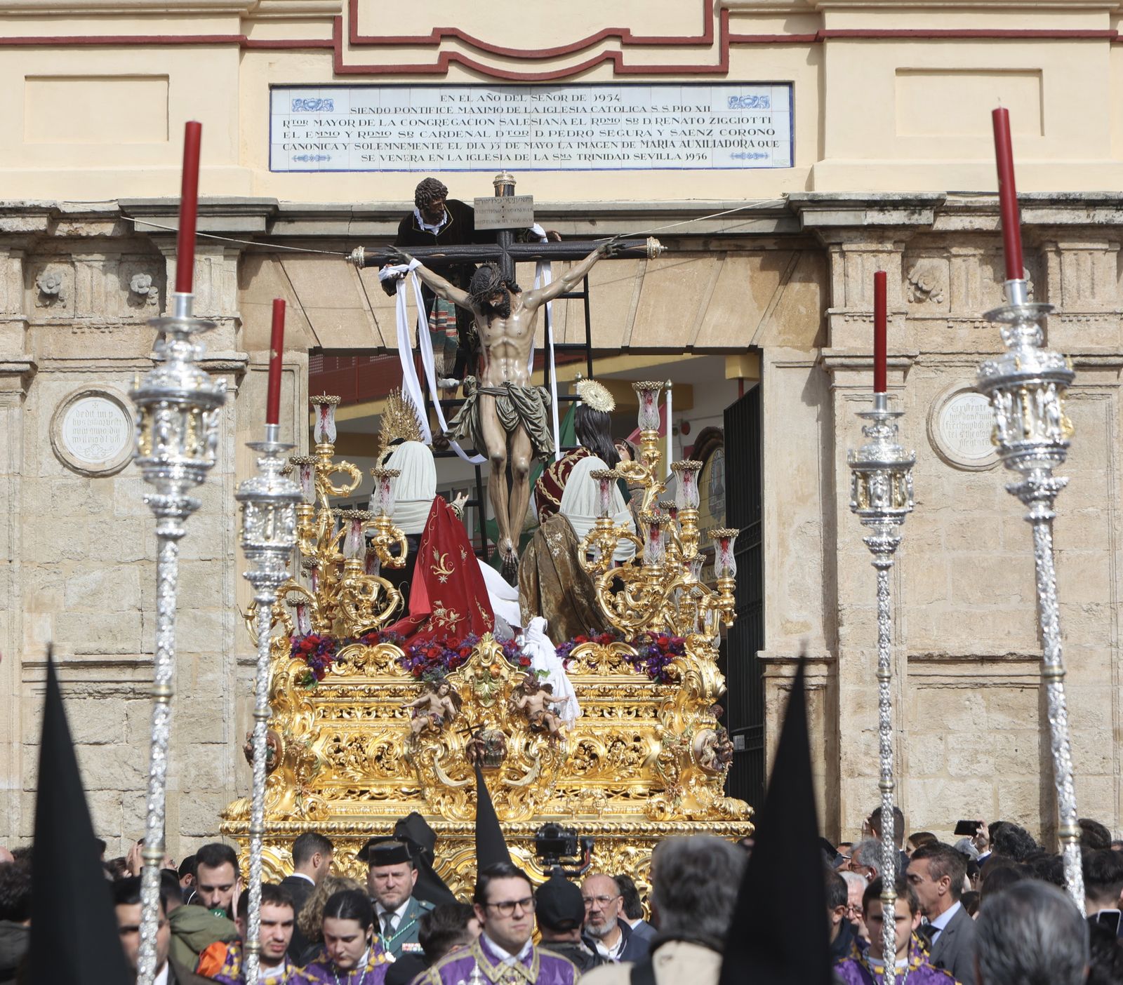 Las imágenes de la hermandad de La Trinidad en la Semana Santa de Sevilla 2024