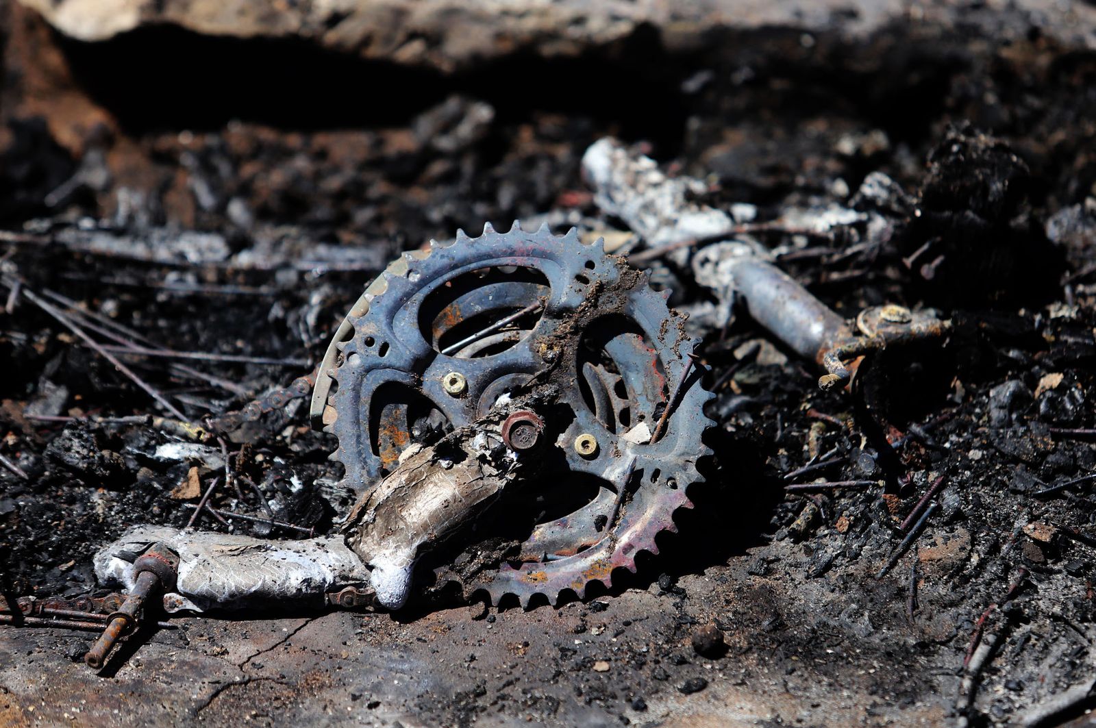 Imágenes del incendio de chabolas en Lucena del Puerto