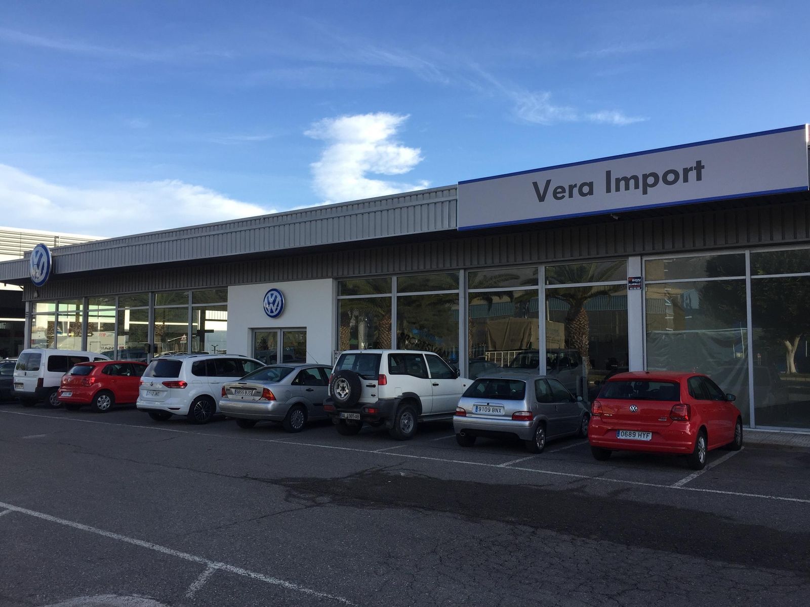 Instalaciones de Vera Import en El Ejido
