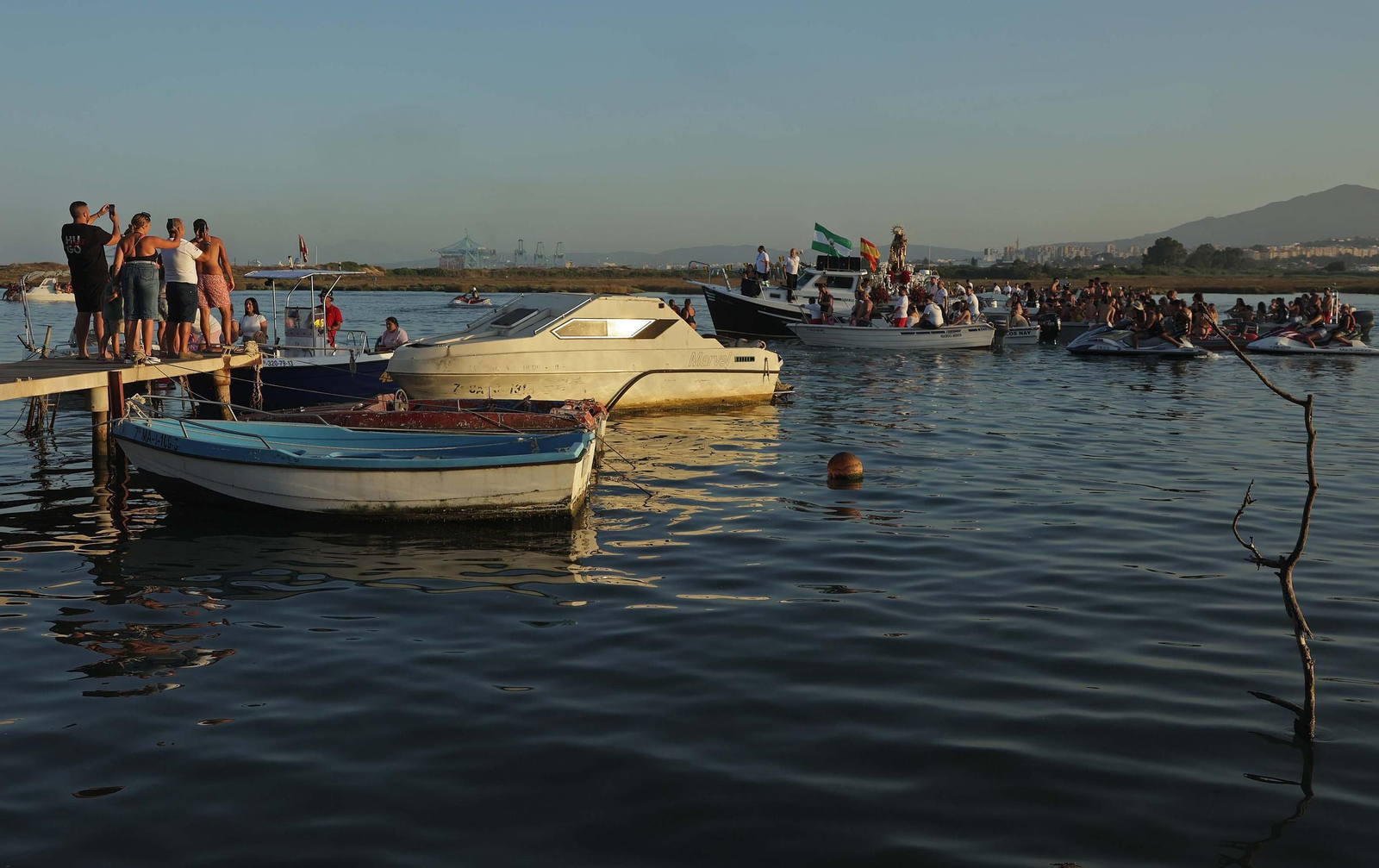 Fotos de la procesión de la virgen del Carmen en Palmones