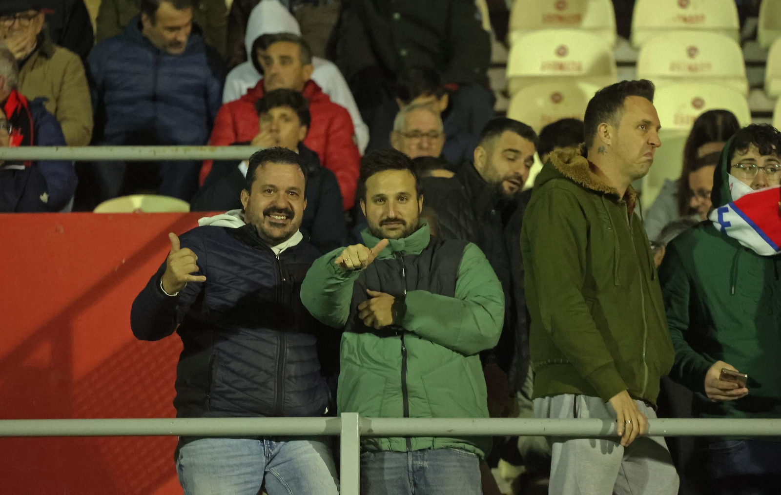 Búscate en el Nuevo Mirador durante el Algeciras - Yeclano