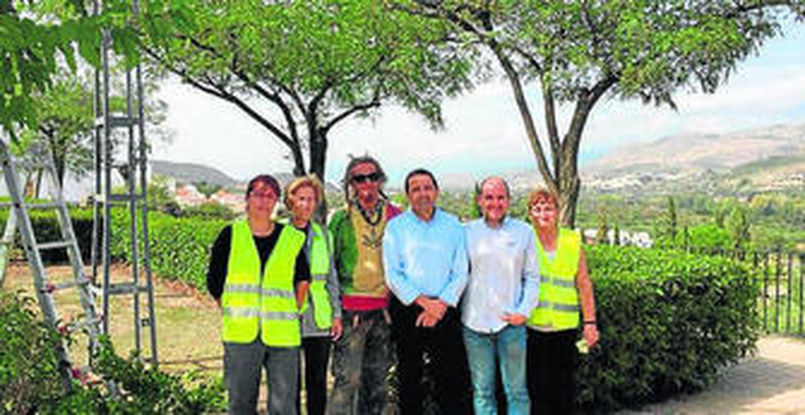 El diputado del PFEA, Guillermo Casquet, ha visitado el municipio.