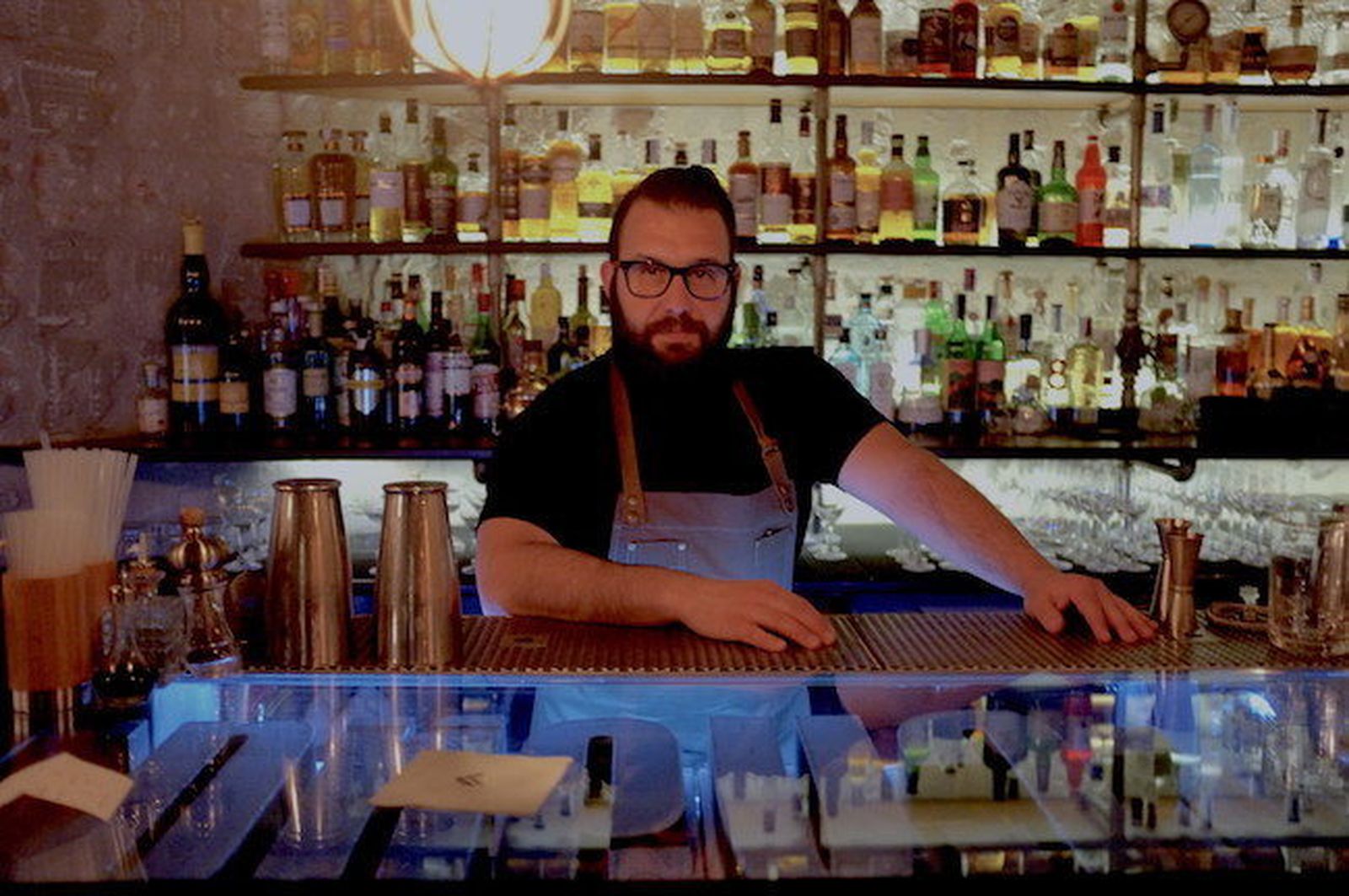 Marc Álvarez, responsable de coctelería de los locales de El Barri.