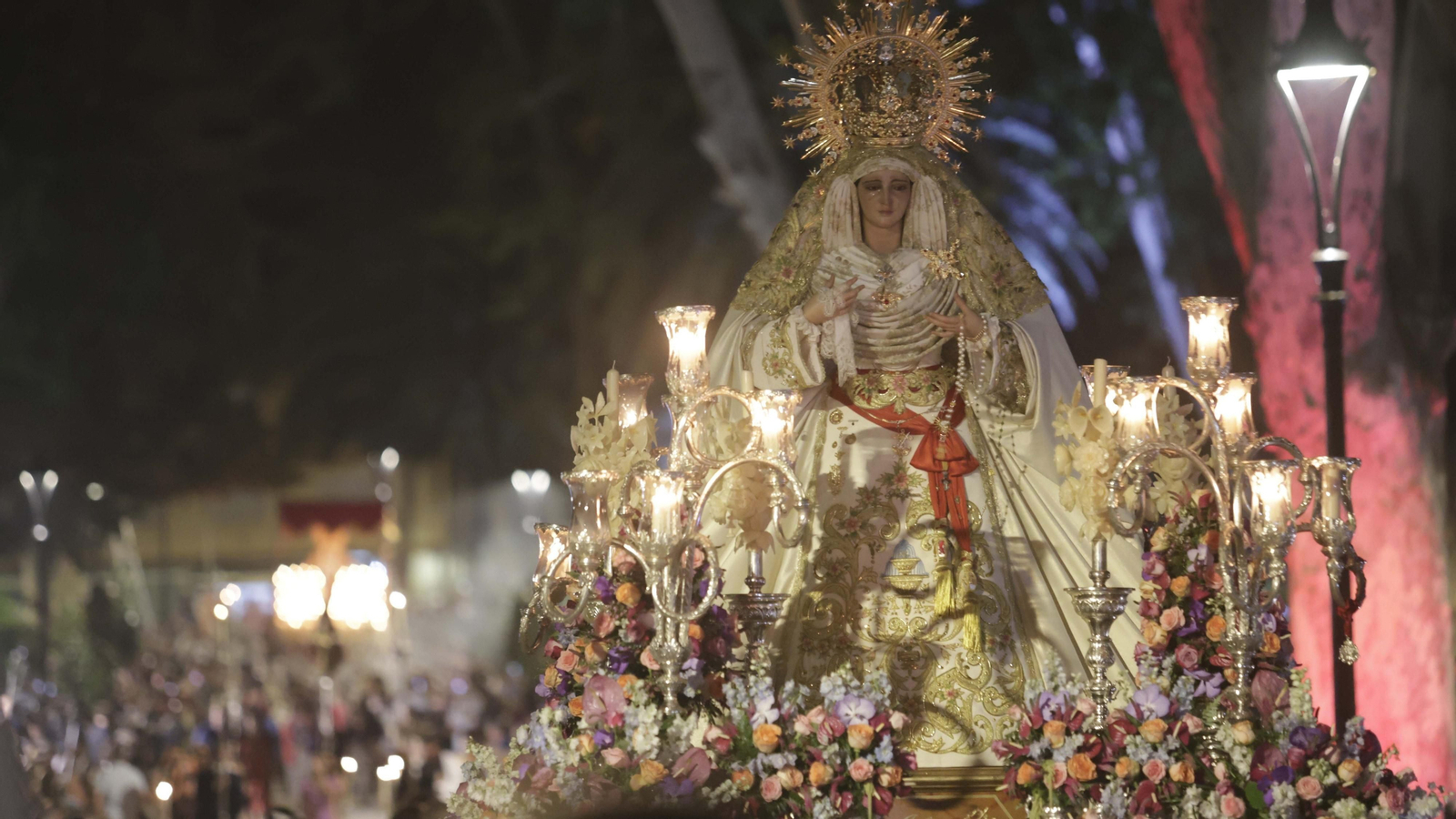 La Magna Mariana de Algeciras por el Parque María Cristina, en imágenes