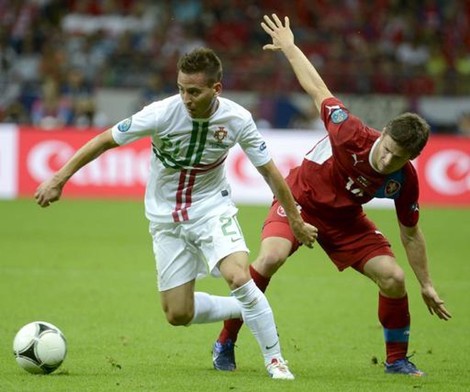 Un gol de Cristiano Ronaldo pone a Portugal en las semifinales de la Eurocopa.

Foto: EFE