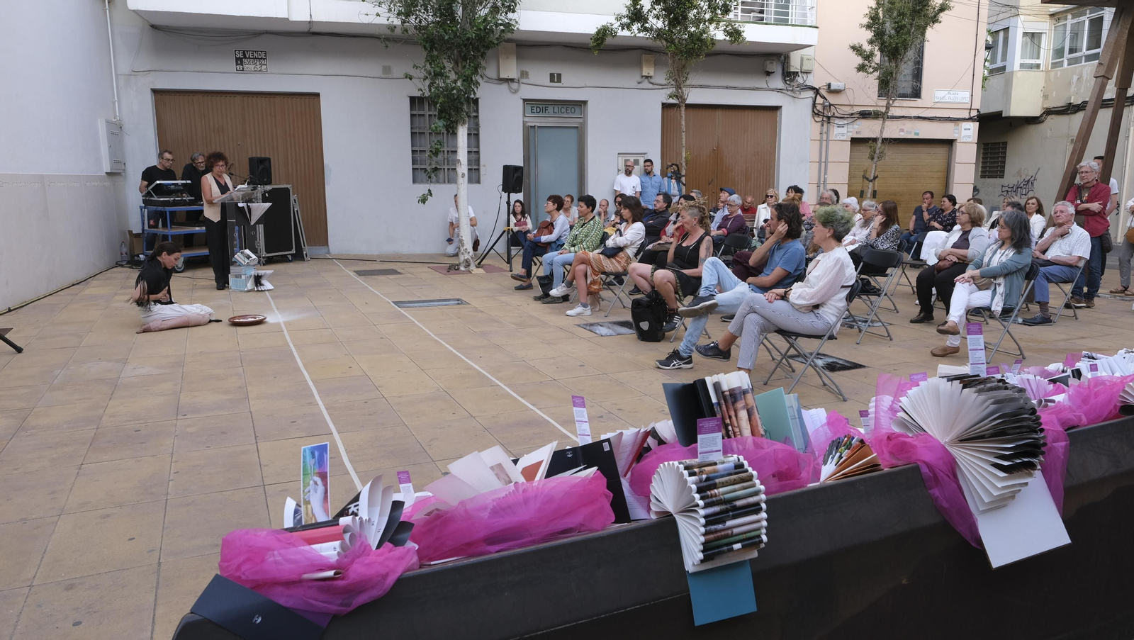 Imágenes de la Noche en Blanco, en Almería