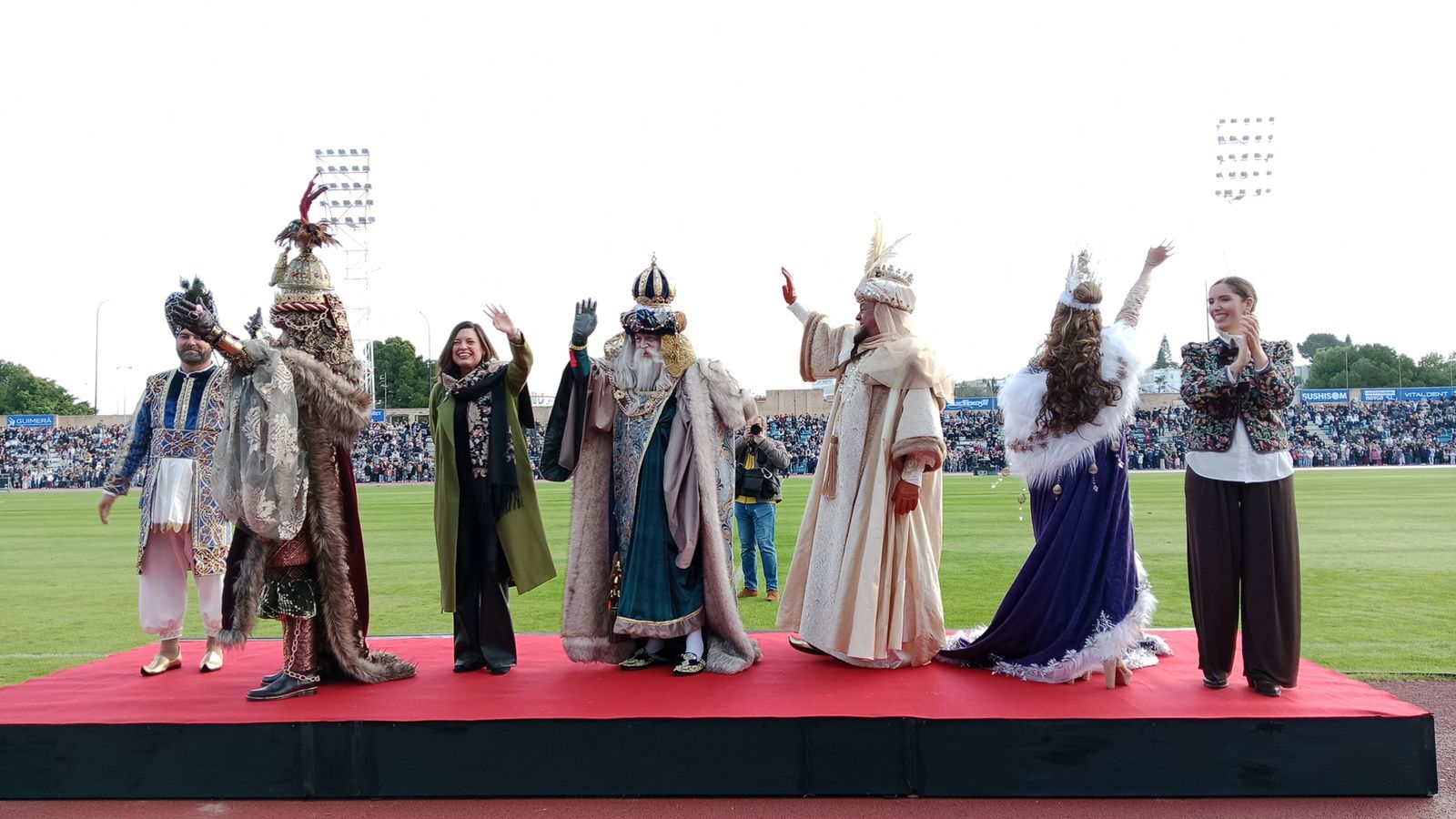 Así han llegado los Reyes Magos a San Fernando: las imágenes