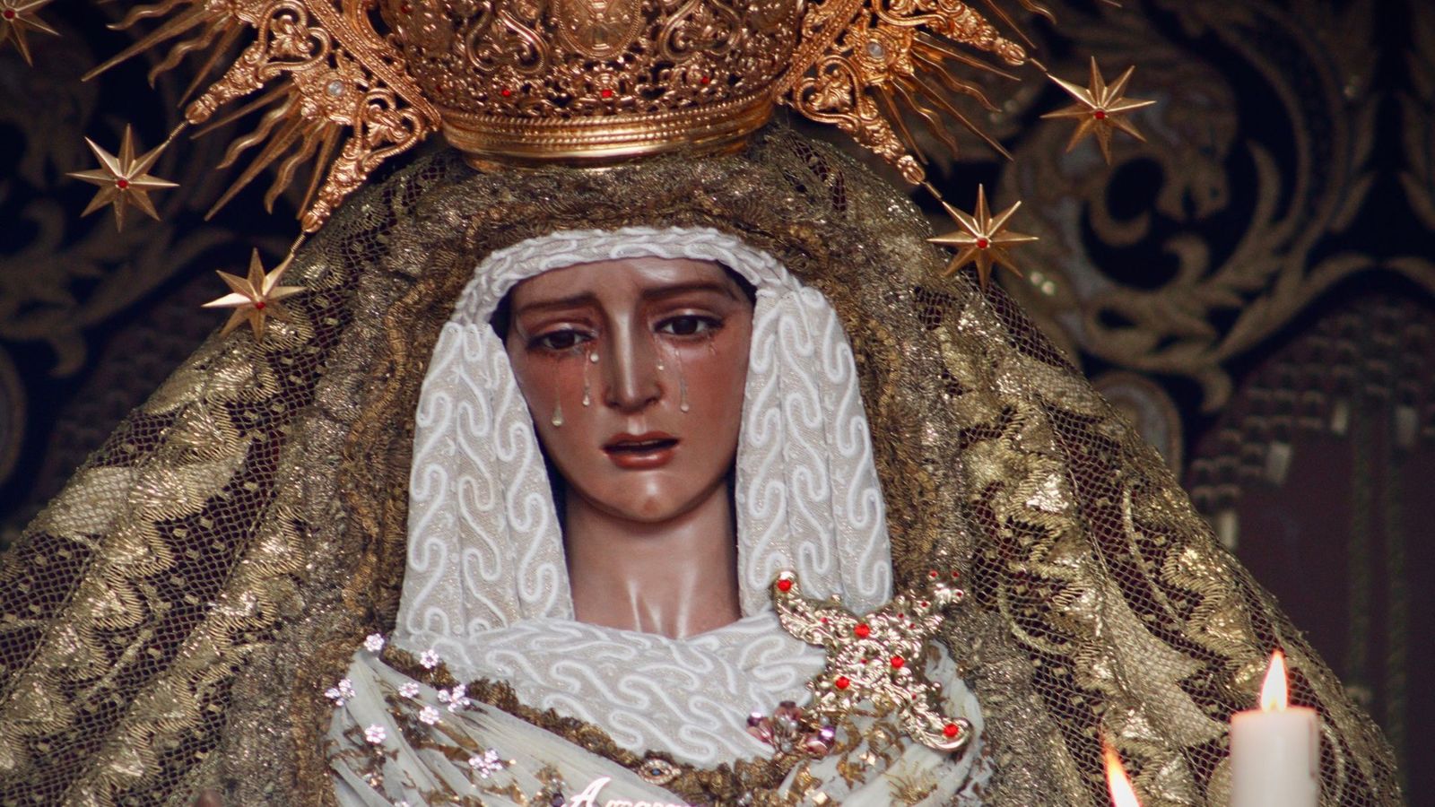 María Santísima de la Amargura, en un primer plano de la imagen.