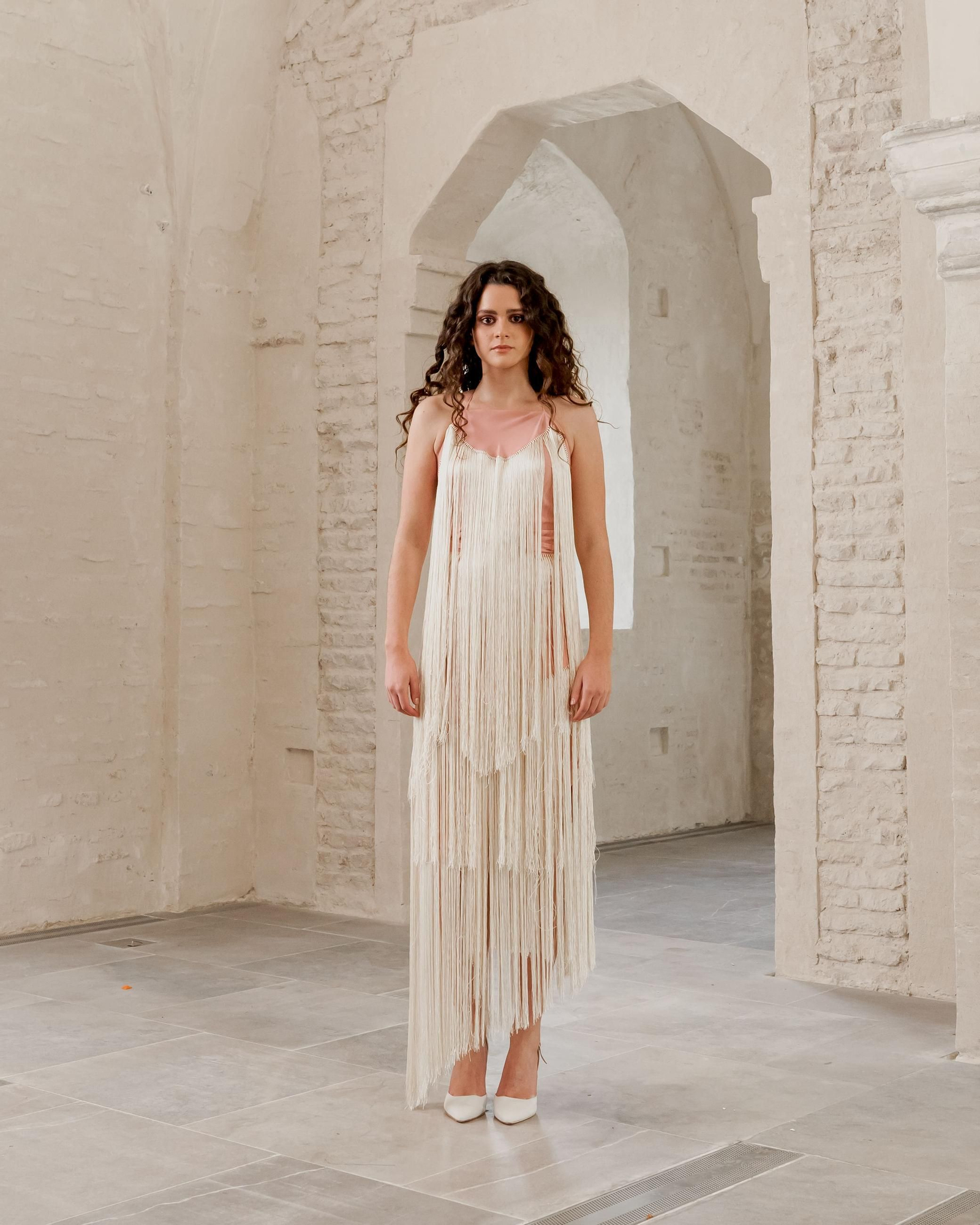 Las nueva colección de moda flamenca de Lina Sevilla, todas las fotos