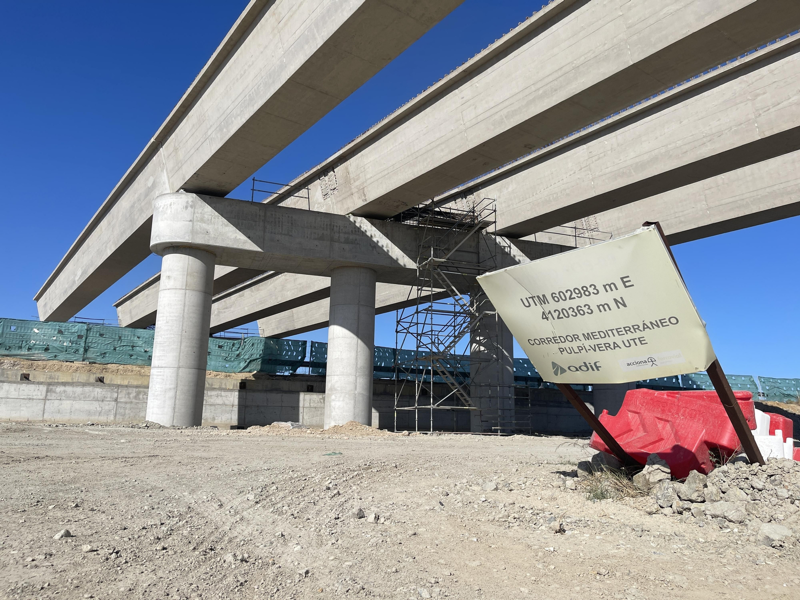 Así es el viaducto del AVE en Vera, un hito de la ingeniería española