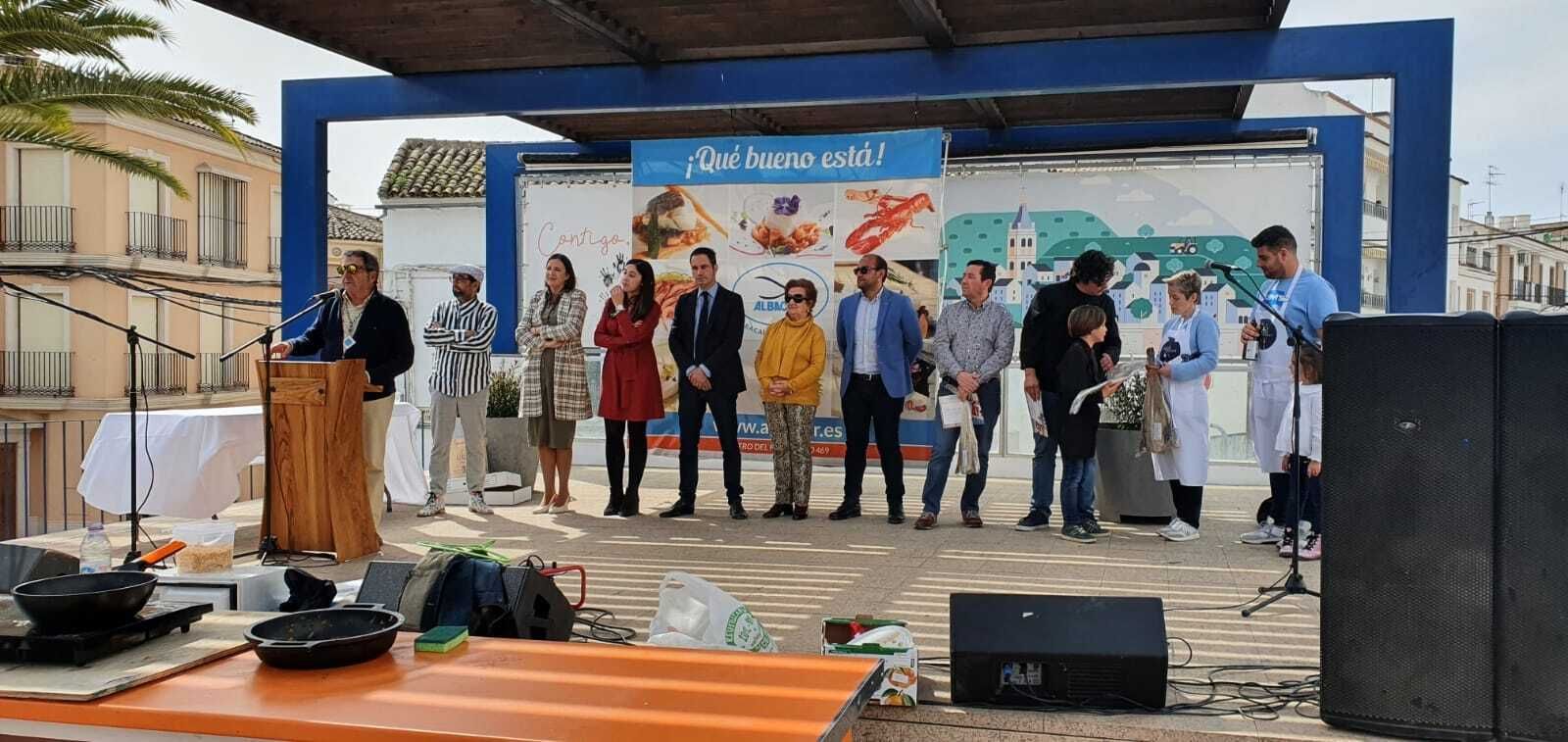 La celebración del certamen gastronómico del bacalao de Semana Santa en Castro del Río, en imágenes