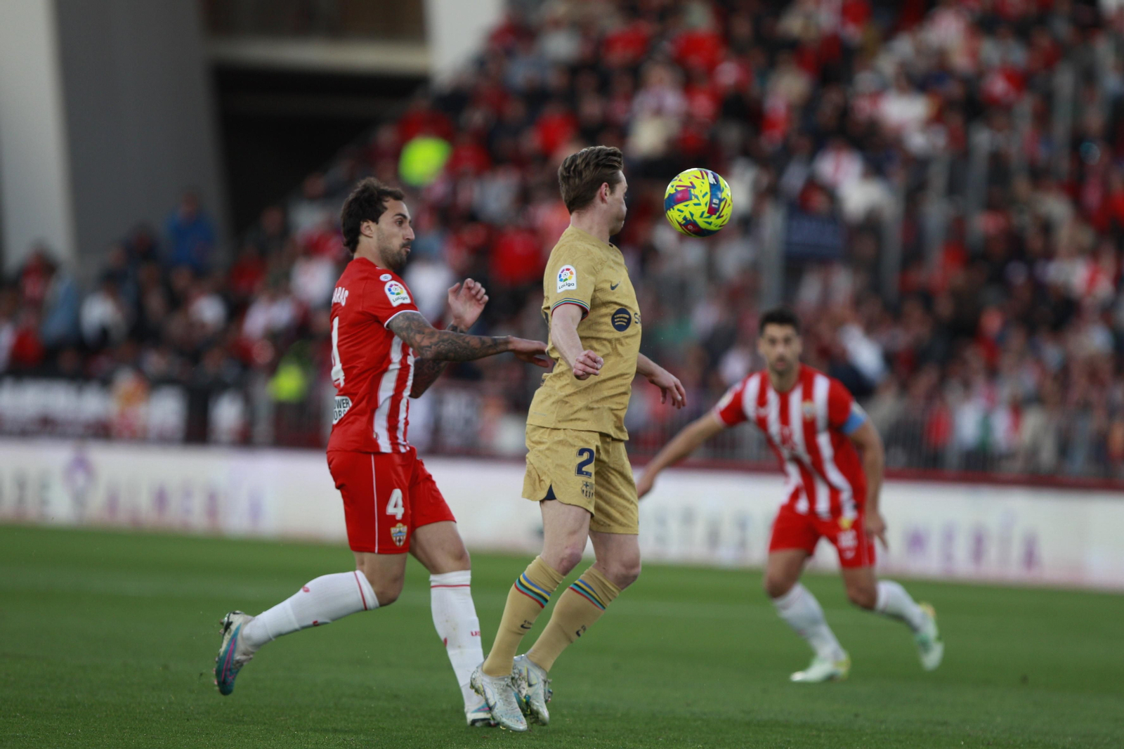 Imágenes de la victoria de la U.D. Almería ante el F.C. Barcelona