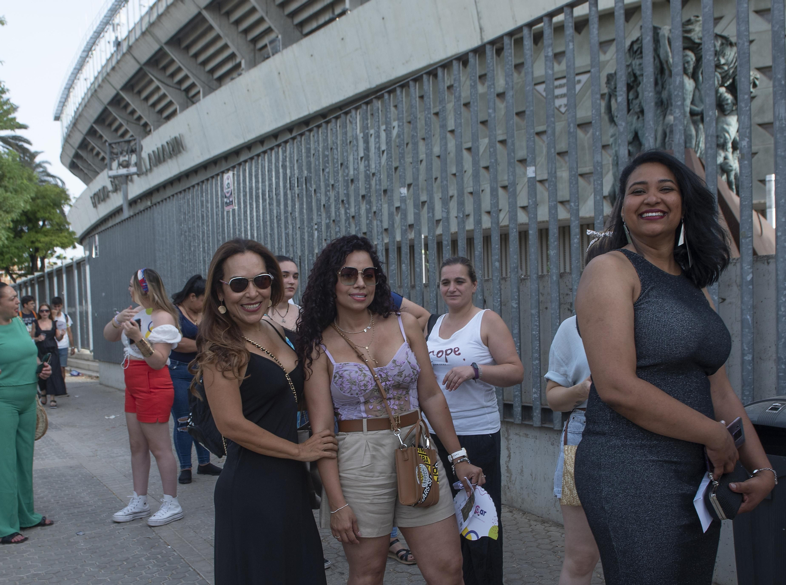Las imágenes del ambiente en la entrada del concierto de Alejandro Sanz Las imágenes del ambiente en la entrada del concierto de Alejandro Sanz