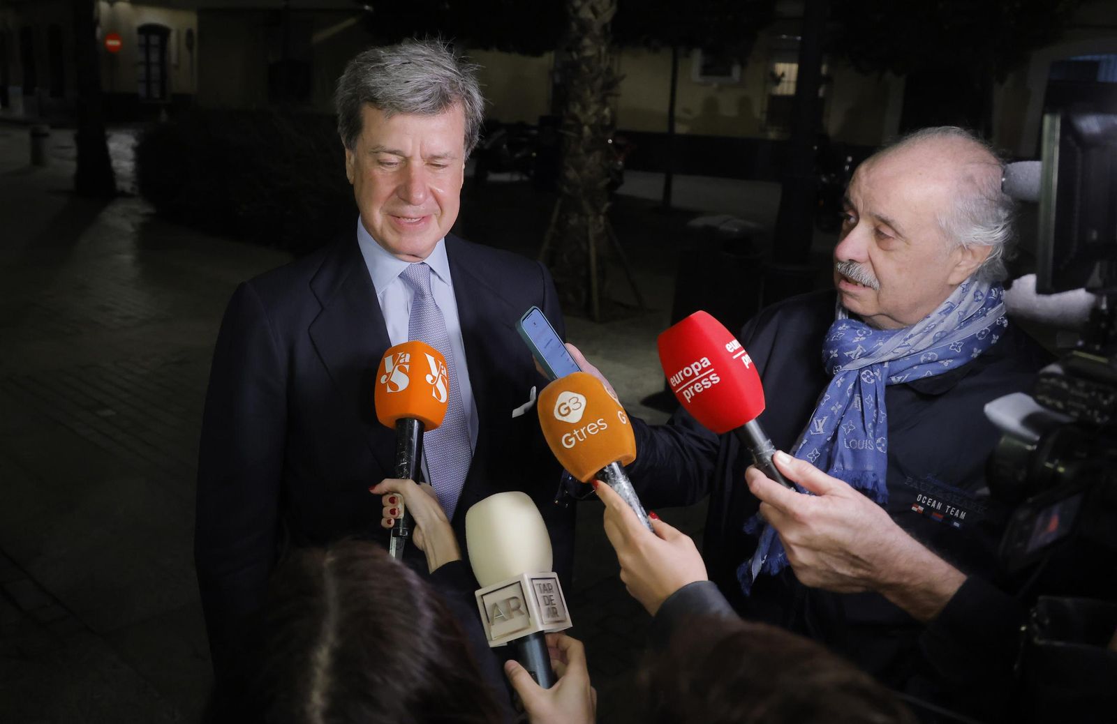 Famosos en el décimo aniversario de la muerte de la Duquesa de Alba, todas las fotos