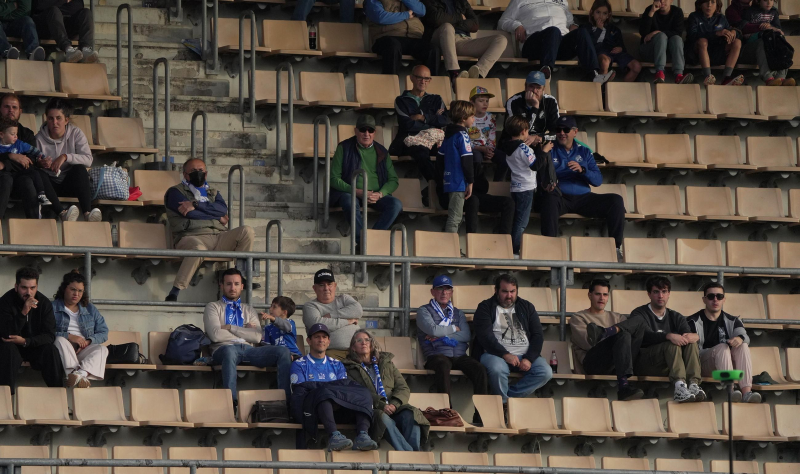Búscate en el partido del Xerez DFC - Almería B