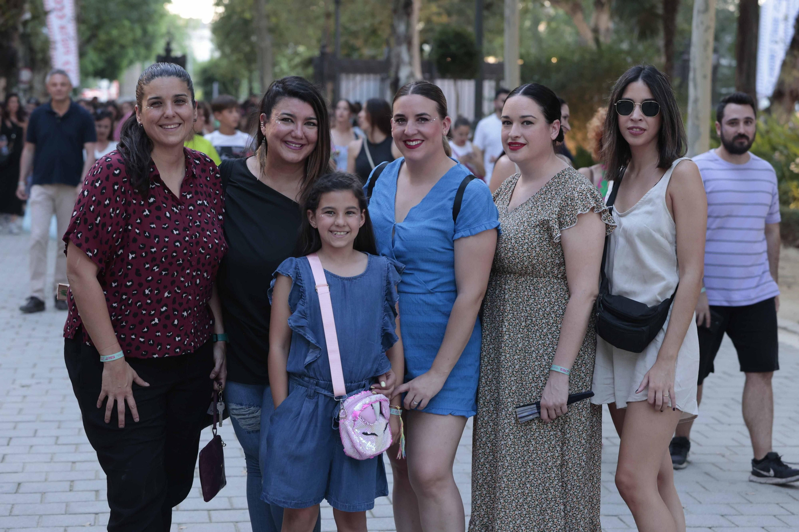 Búscate en el concierto de Lola Índigo