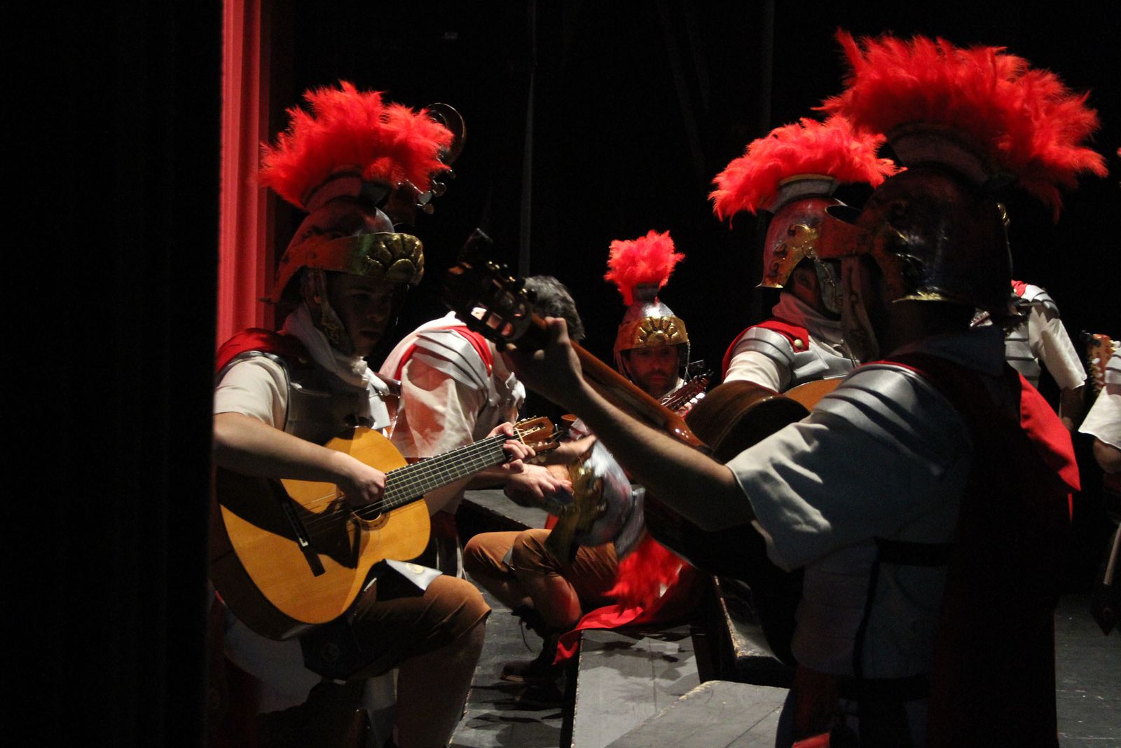 Imágenes del primer día de preliminares de concurso del Carnaval Colombino 2018