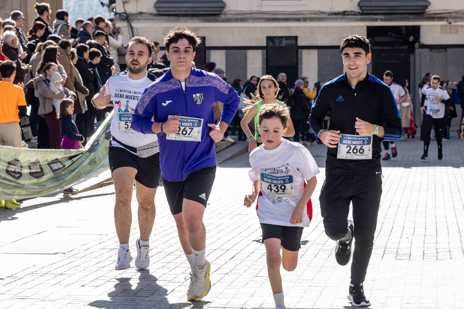En imágenes: deporte y solidaridad se dan la mano en la VI Carrera-Caminata de la Hermandad de la Buena Muerte (2)