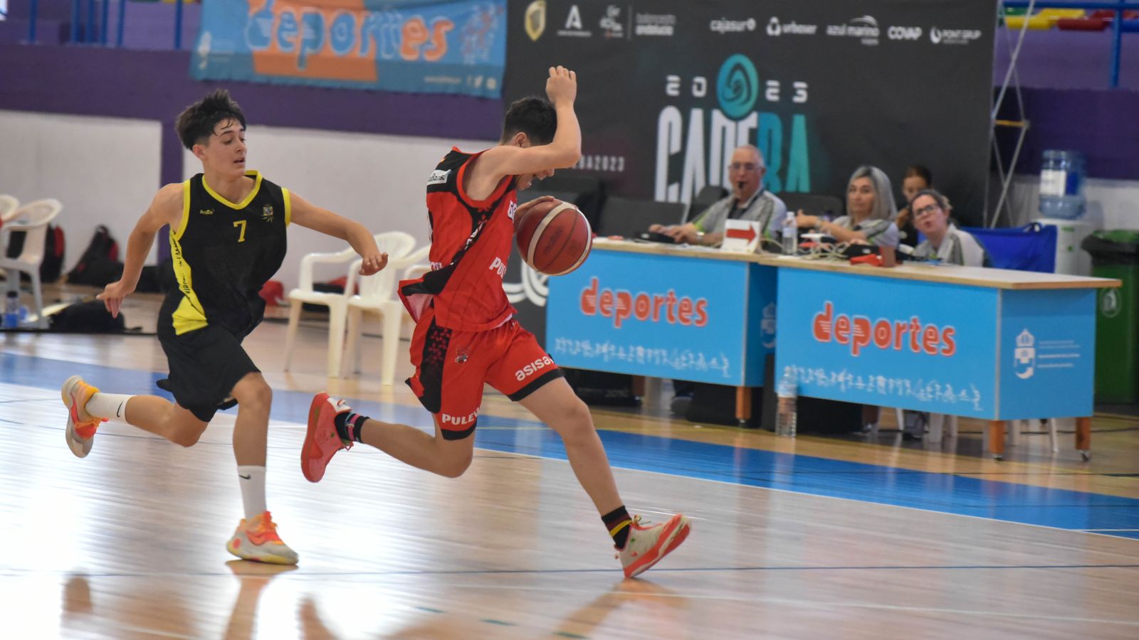 Las fotos de los cuartos de final del Cadeba infantil de La Línea