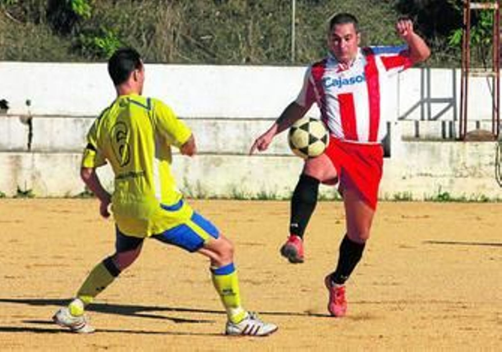 El Atlético Calañas tirará de la ventaja que le da jugar en su campo para buscar los puntos frente al Cartaya.