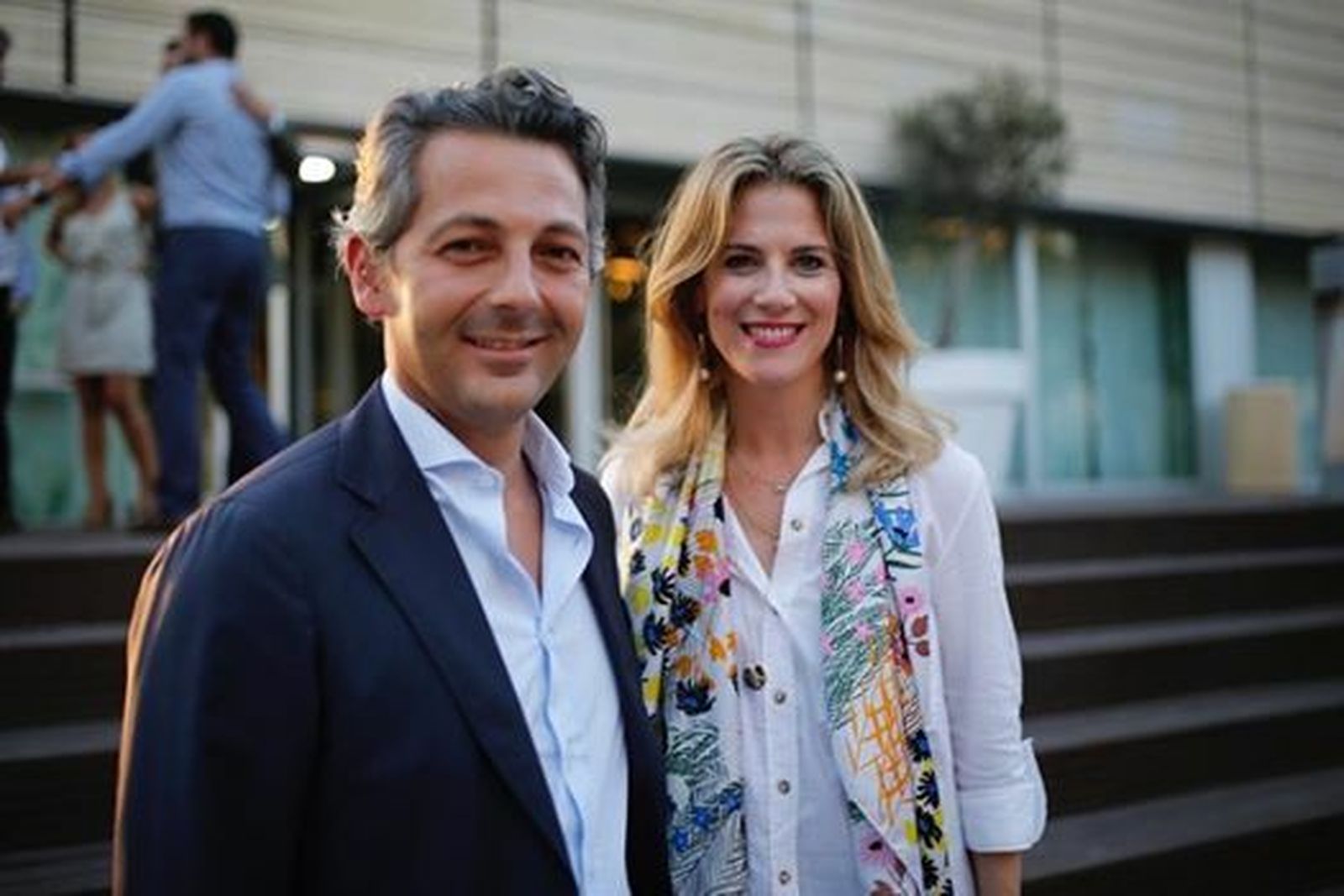 El presidente local de los populares y nuevo secretario general provincial, Andrés Núñez, con la nueva presidenta del partido en la provincia, Ana Mestre.