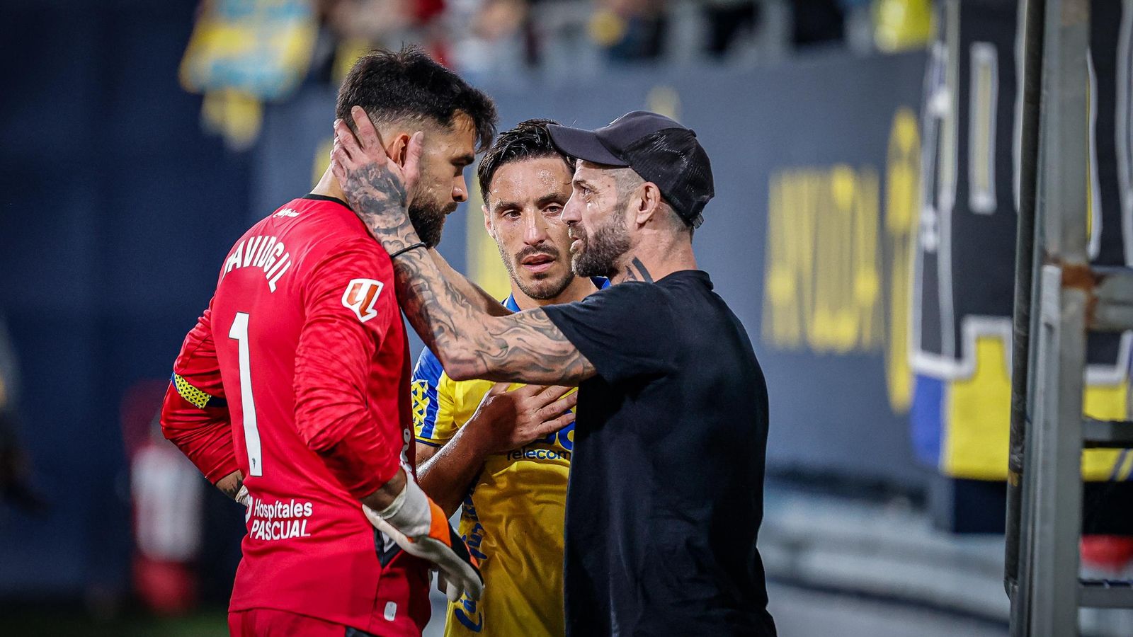 Búscate entre las imágenes del partido de futbol Cádiz CF - Málaga CF