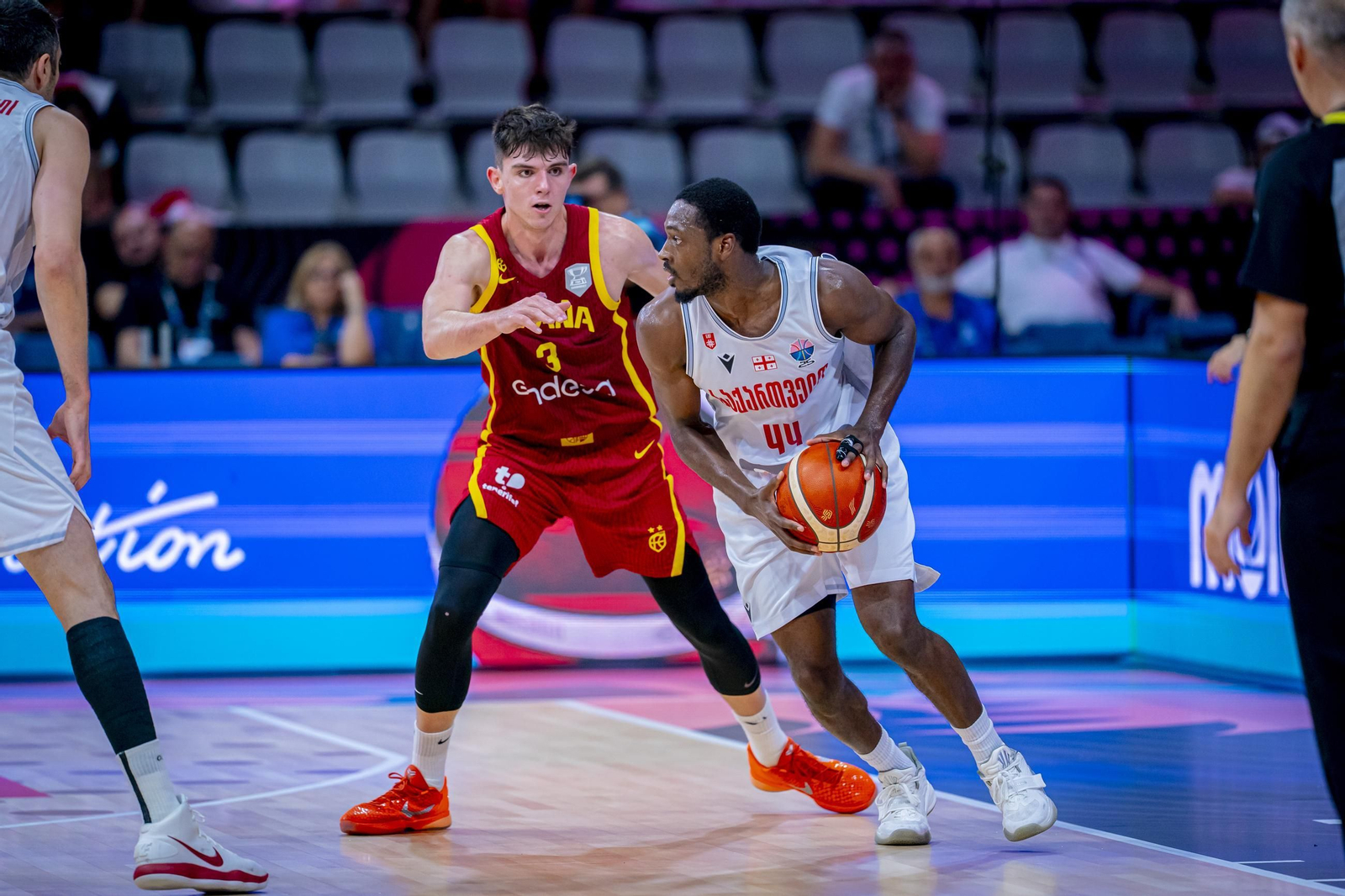 Las fotos del Georgia - España de baloncesto