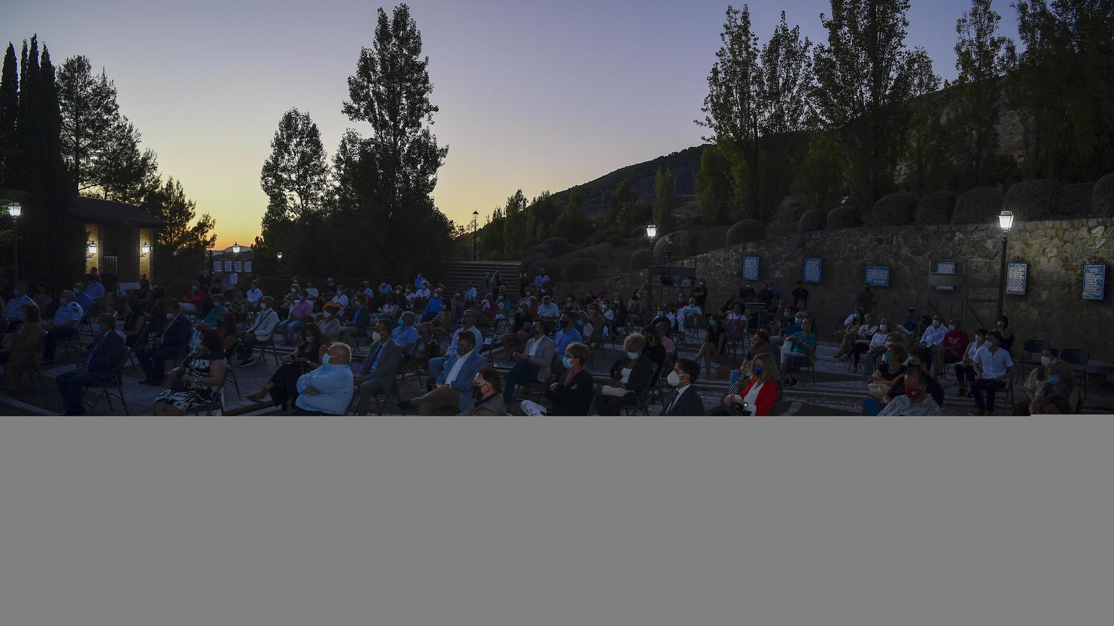 El aforo fue muy reducido debido a la pandemia y el público debía llevar mascarilla en Alfacar.
