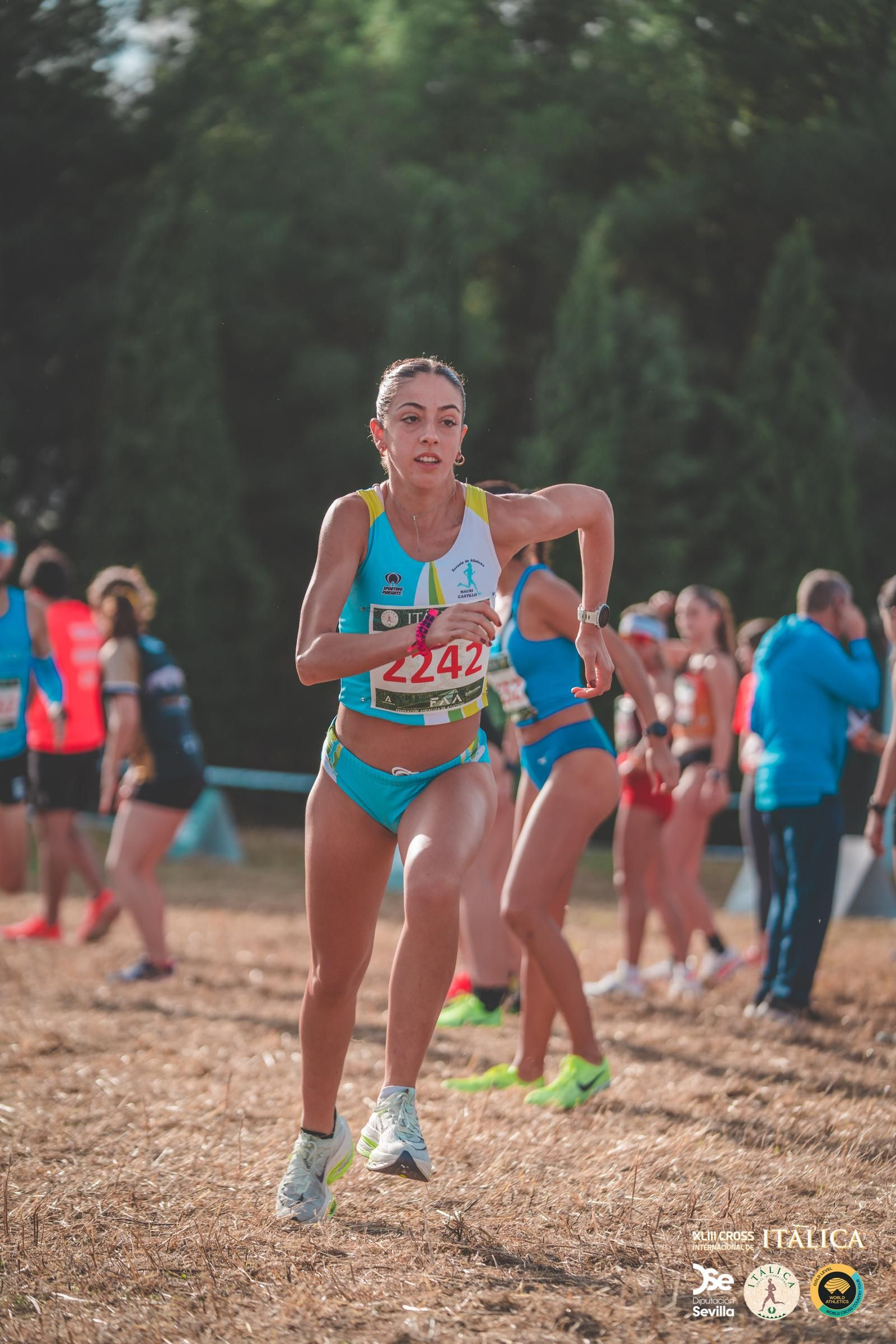 Búscate en las fotos del Cross de Itálica 2025 | 3