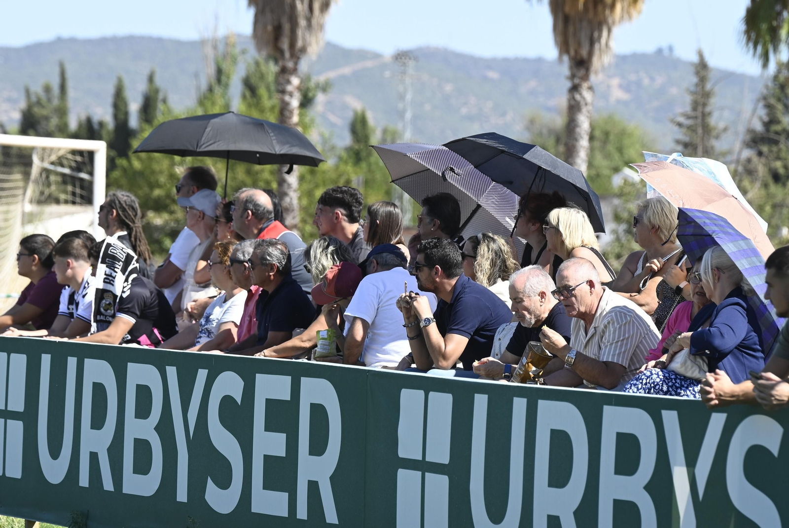 Las mejores fotos de la victoria del Córdoba B ante la Balompédica Linense
