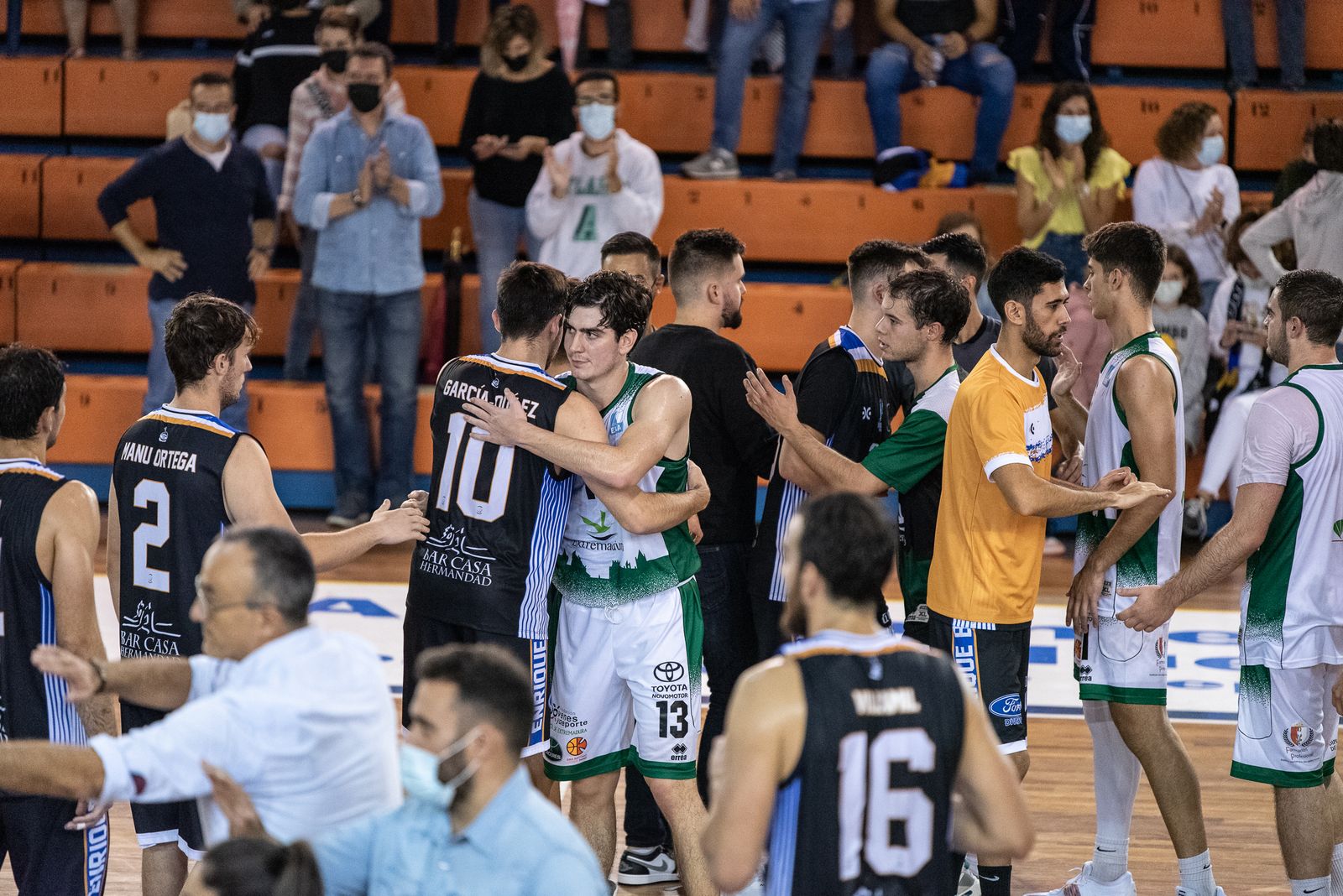 Baloncesto: Imágenes del Huelva Comercio - Extremadura