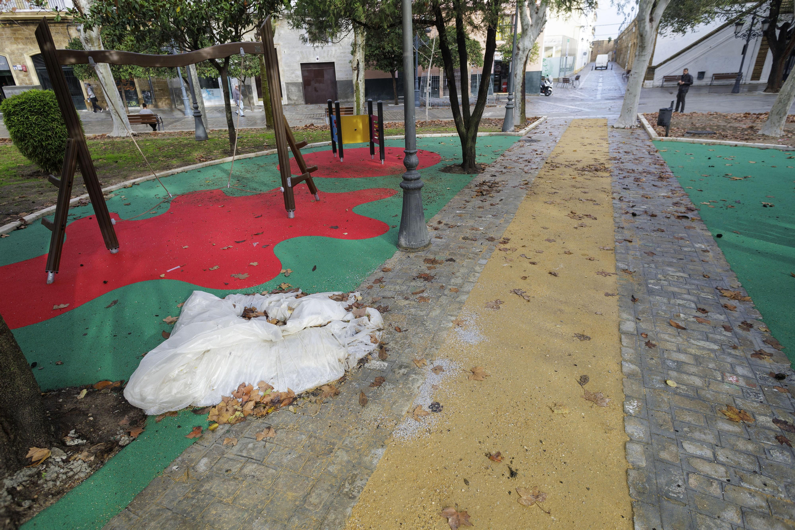 Las imágenes de la apertura de la nueva plaza de España. Las imágenes de la apertura de la nueva plaza de España.