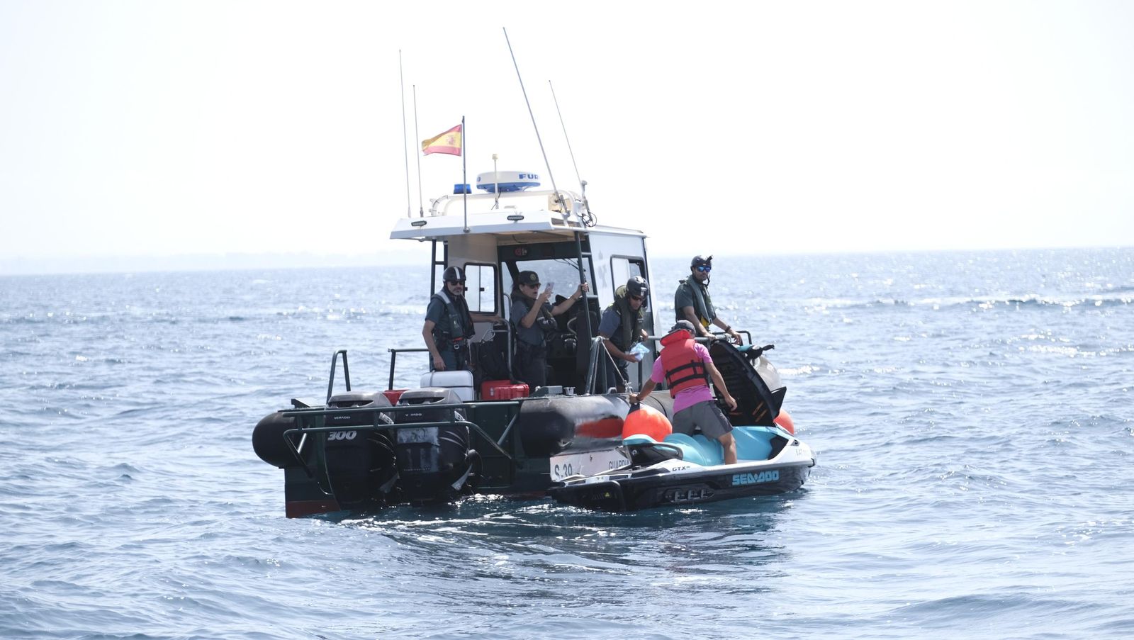 Patrullaje con el Servicio Marítimo de la Guardia Civil, en imágenes